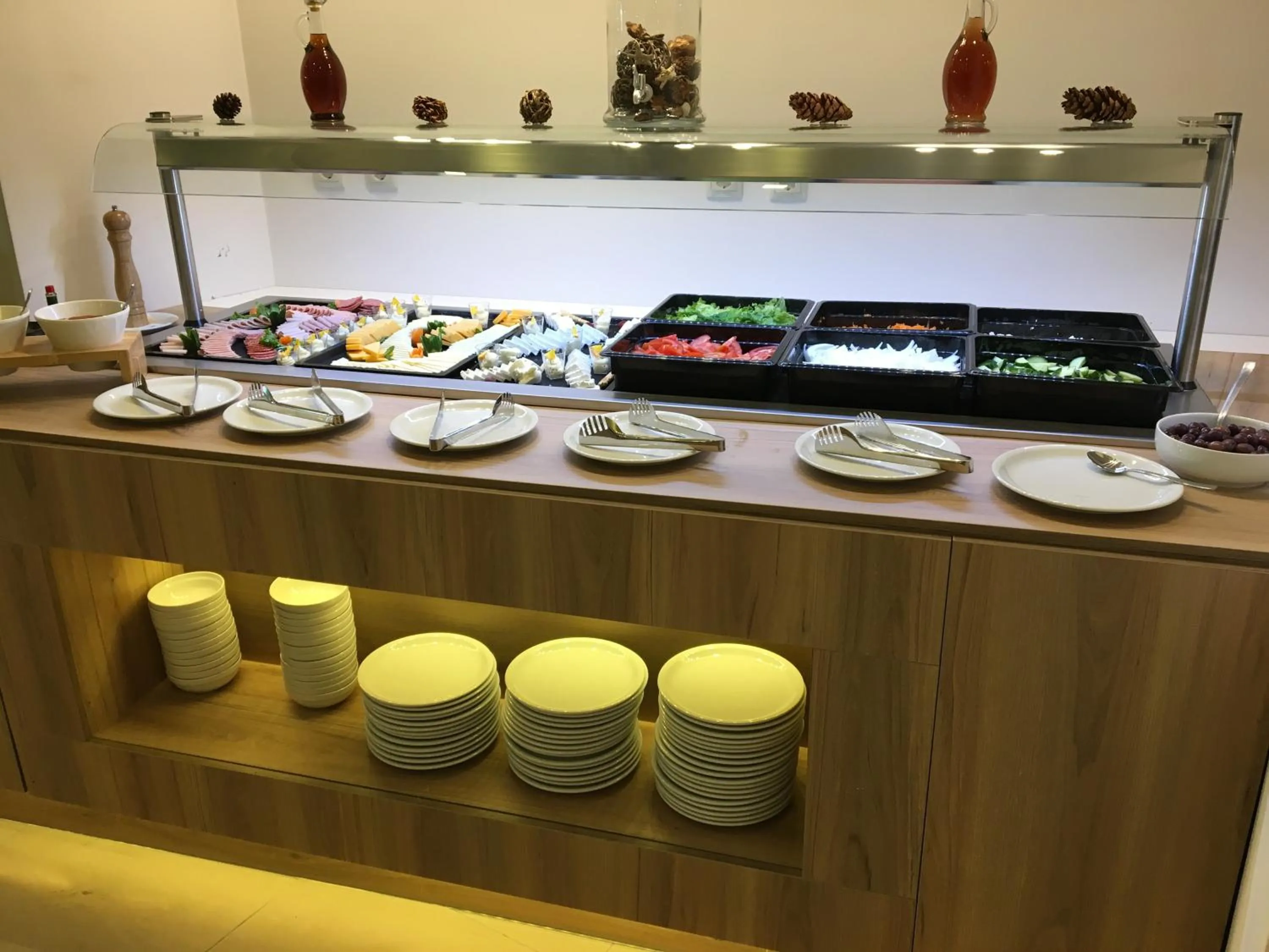 Breakfast in Golden Coast Beachfront Resort