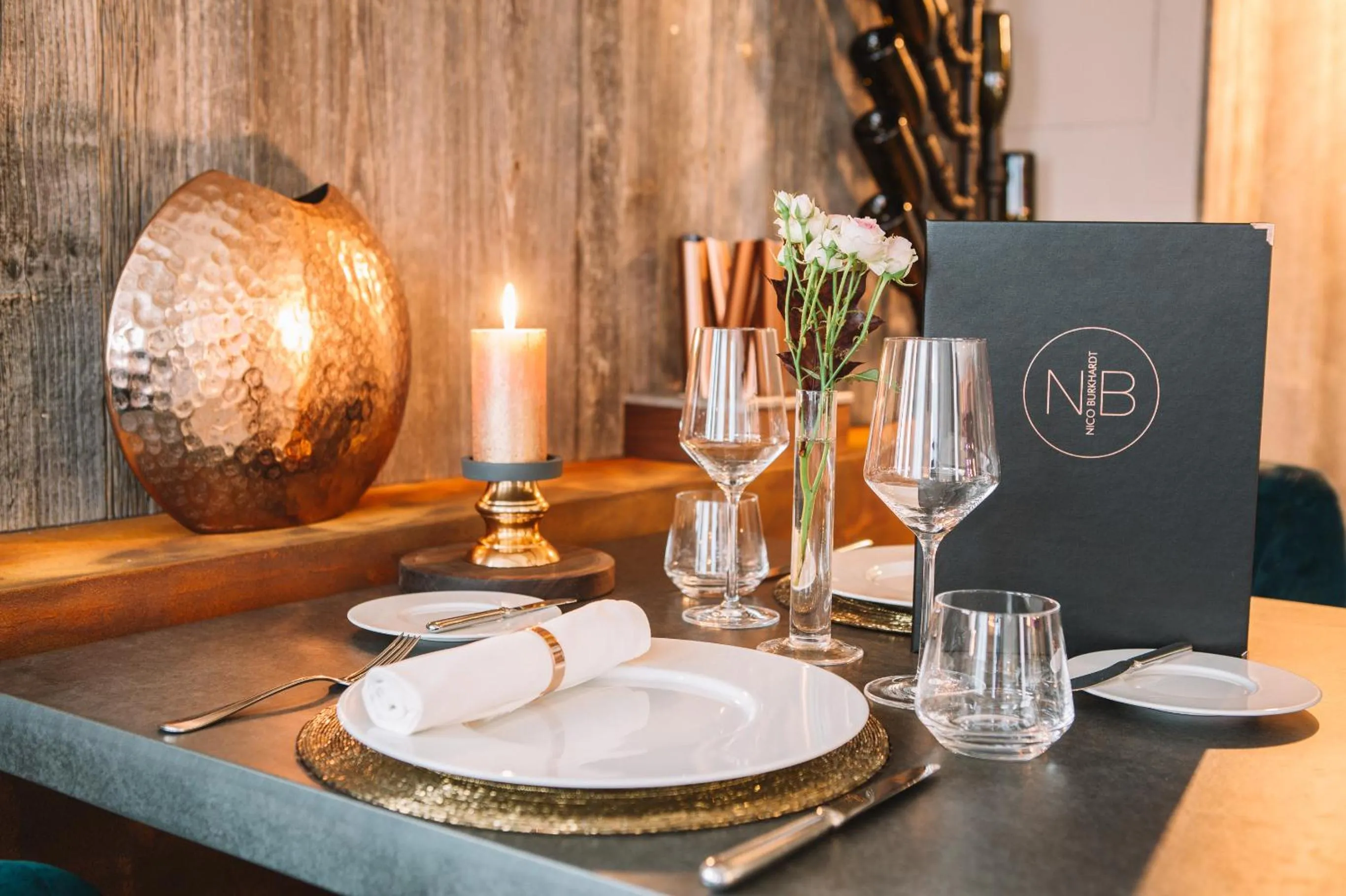 Restaurant/places to eat in Boutique Hotel Pfauen