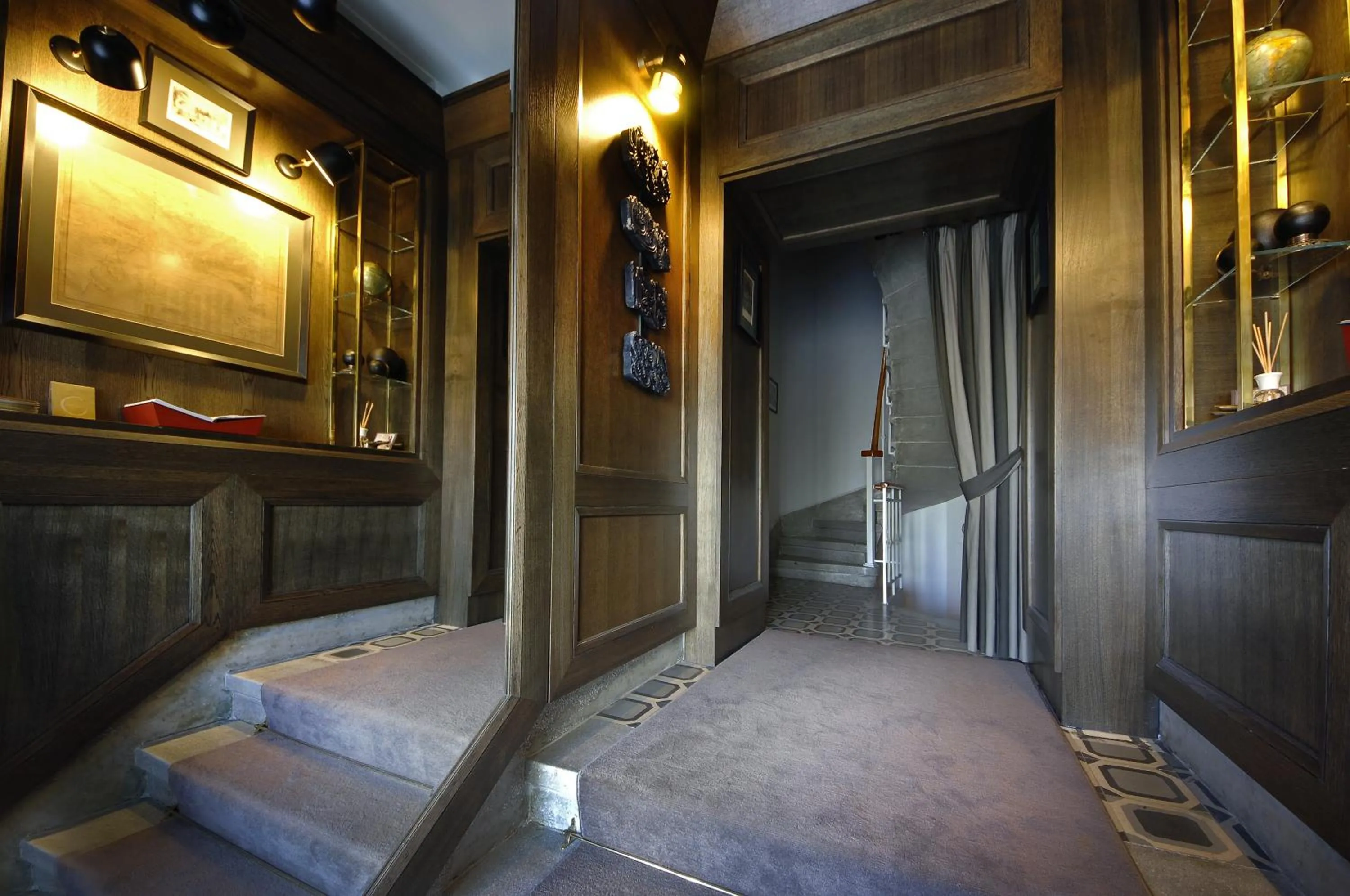 Decorative detail, Bed in Urban Suites
