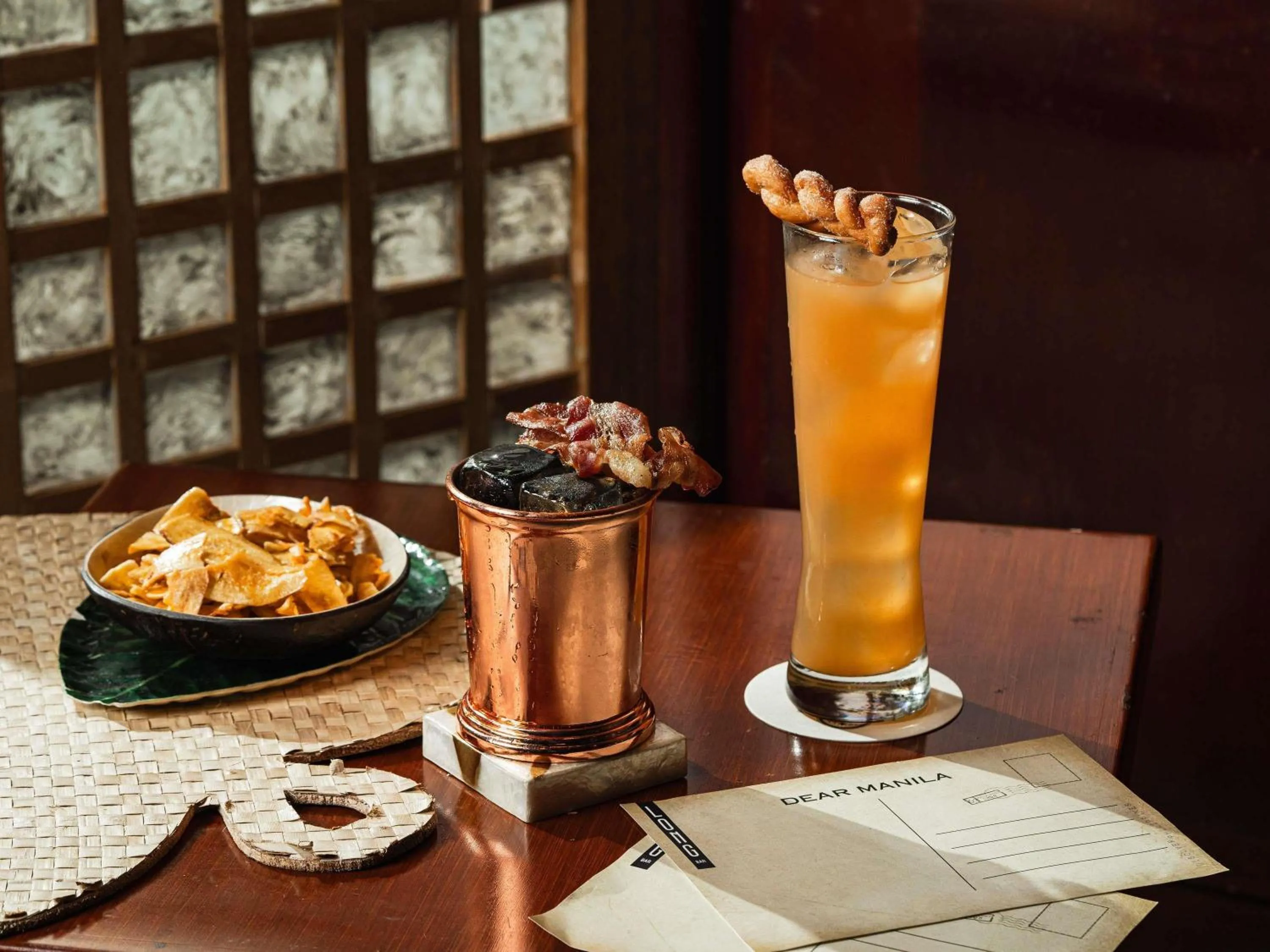 Lounge or bar in Fairmont Makati