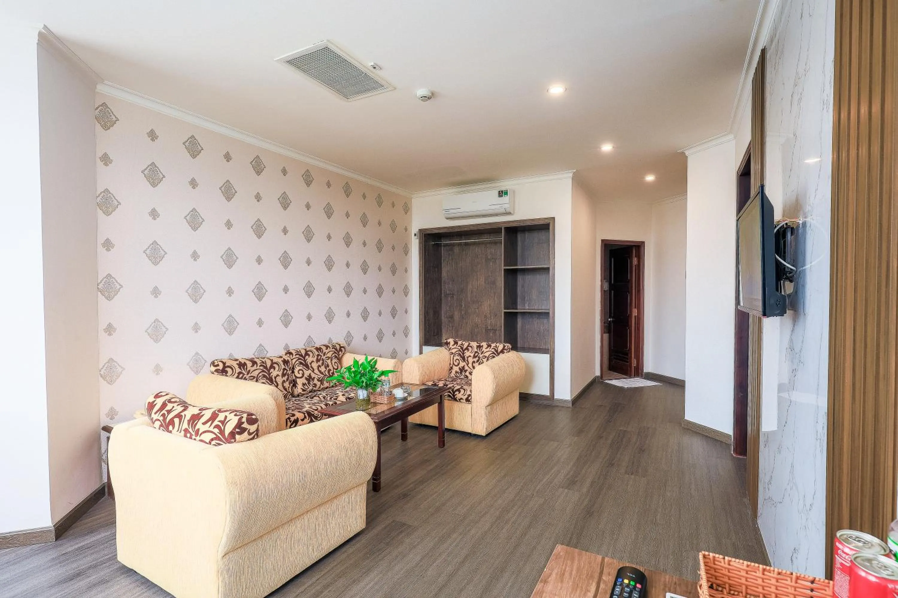 Living room in Vung Tau P&T Hotel