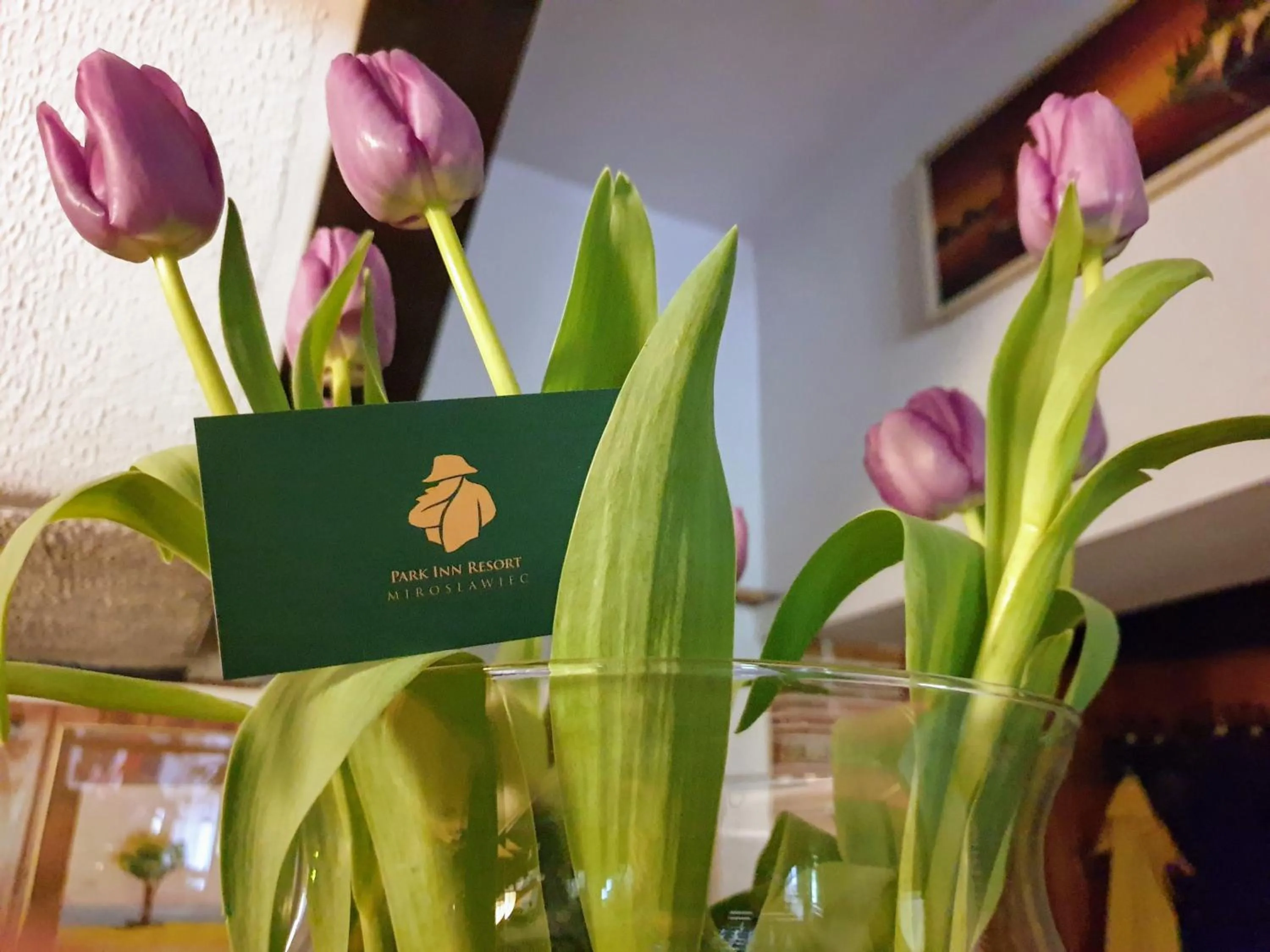 Decorative detail in Park Inn Resort przy jeziorze - sauna i duży parking - pieski mile widziane