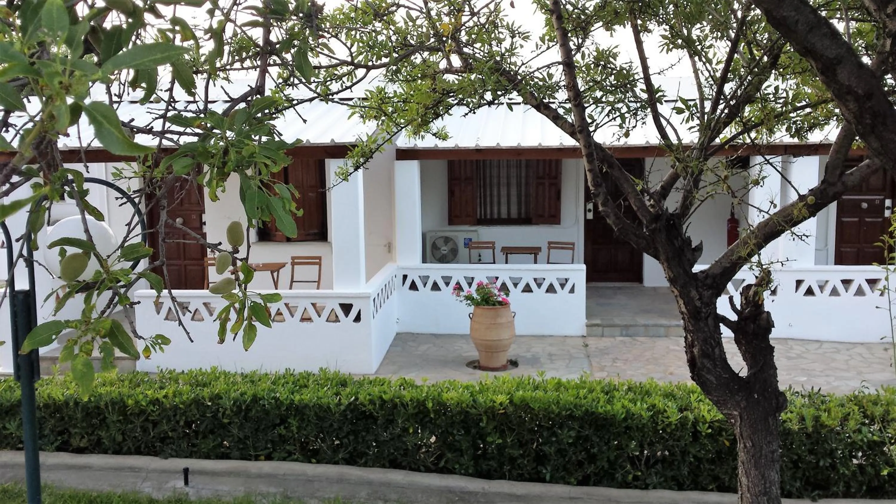 Facade/entrance in Hotel Melikari