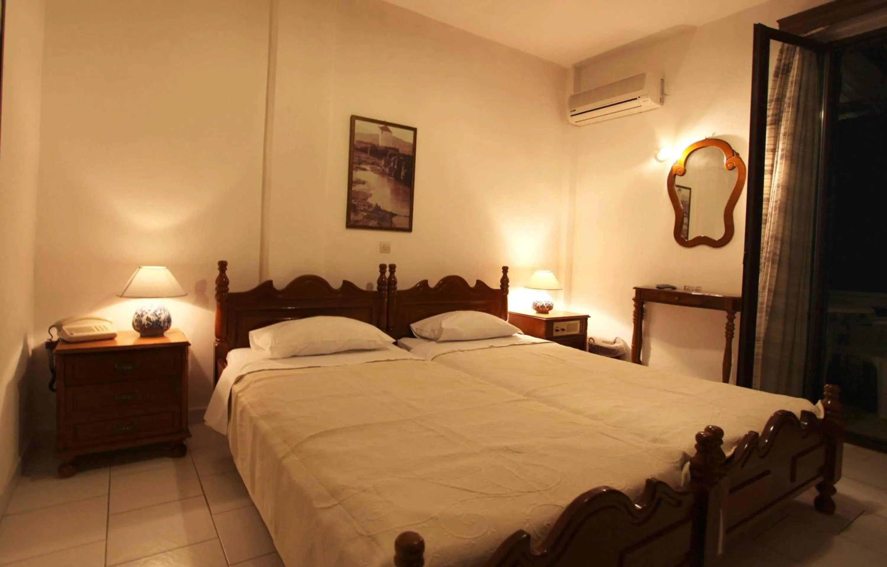 Night, Bed in Hotel Melikari