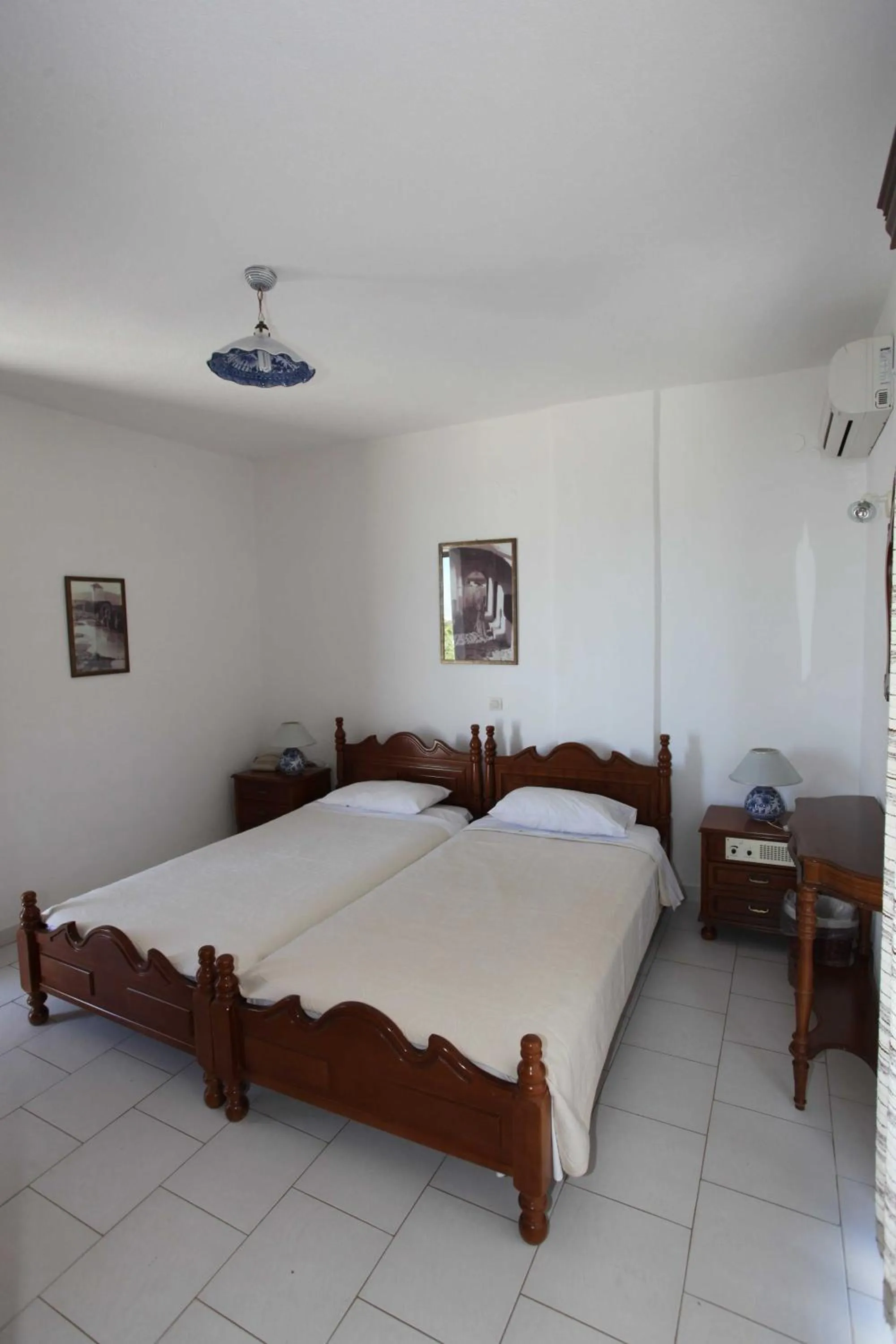 Photo of the whole room, Bed in Hotel Melikari