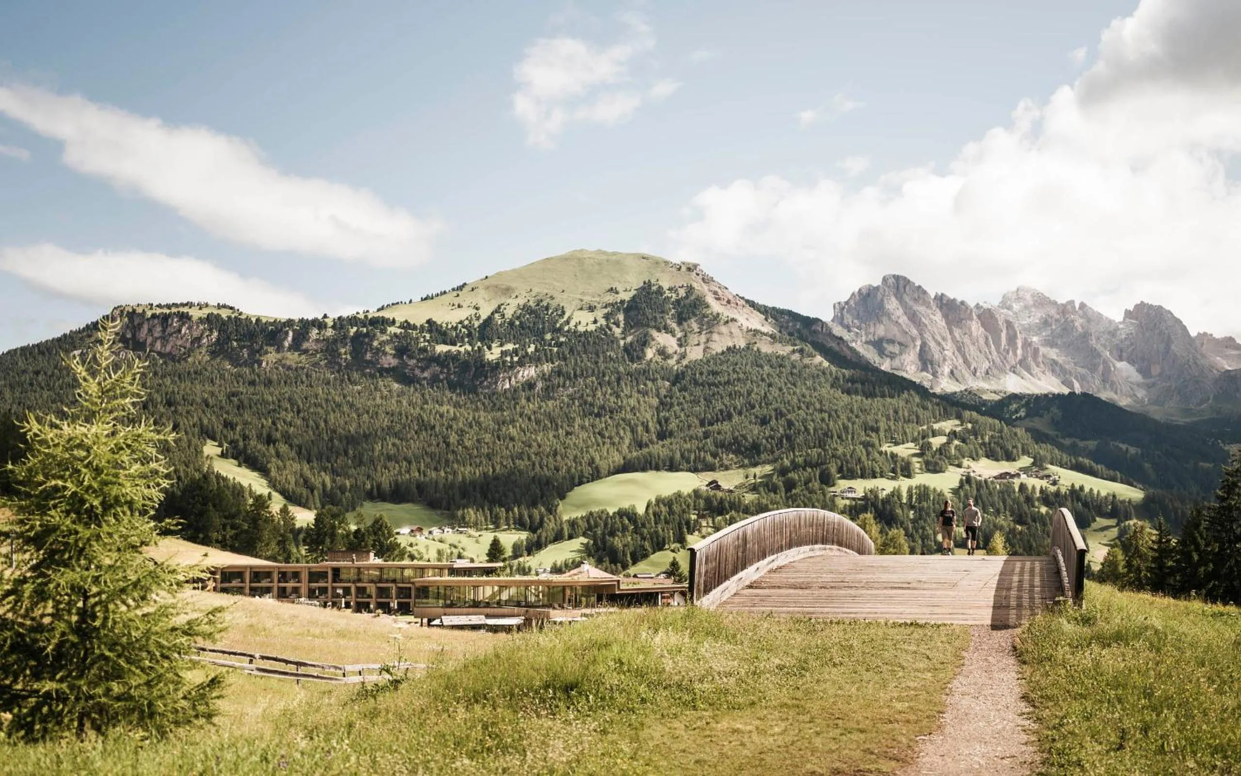 Property building in Cendevaves Alpine Silence