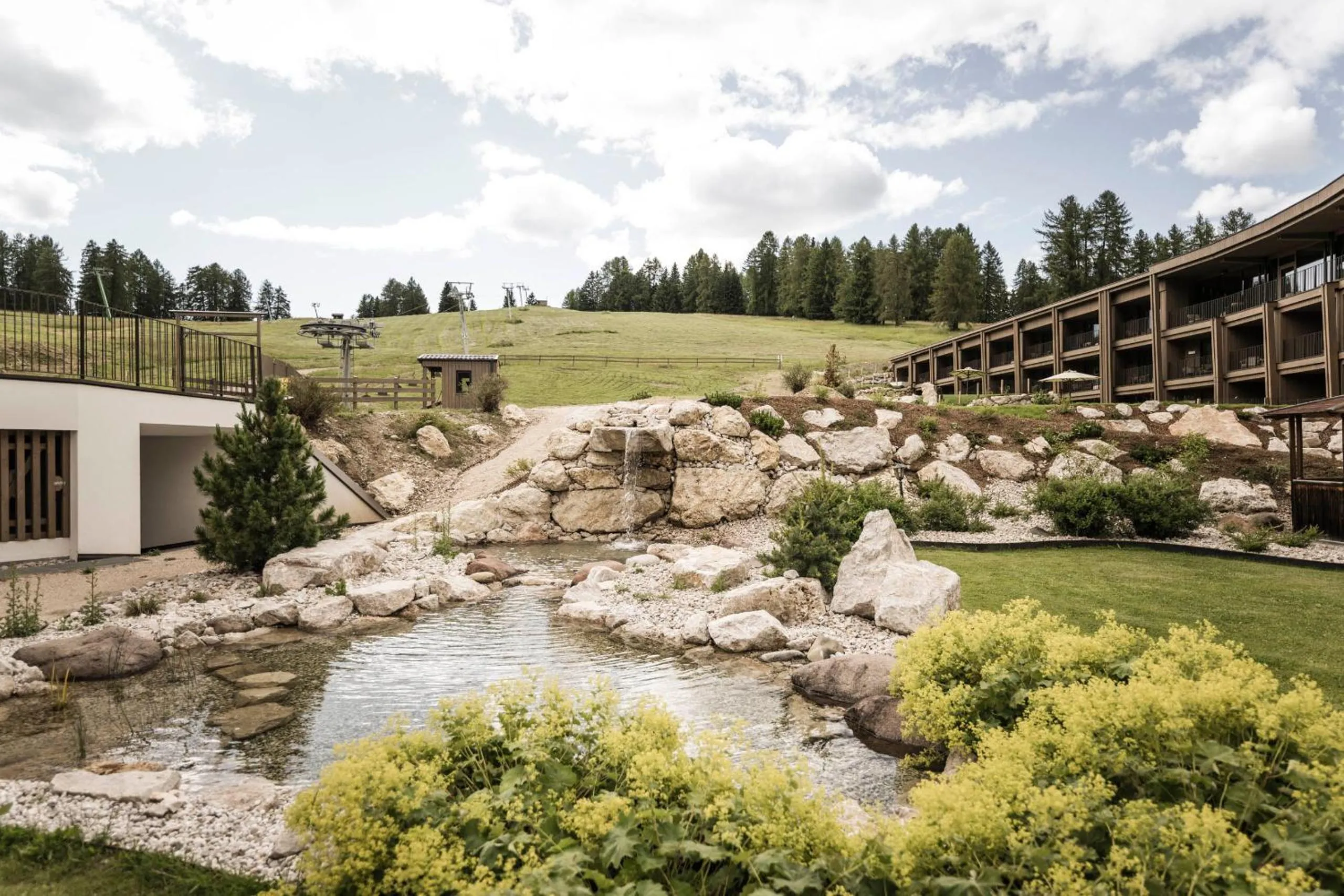 Garden in Cendevaves Alpine Silence