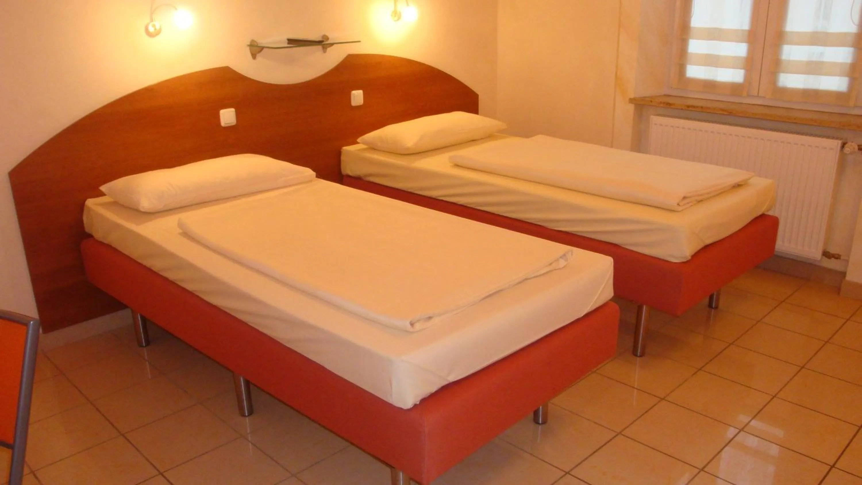 Bed in StadtHotel Passau