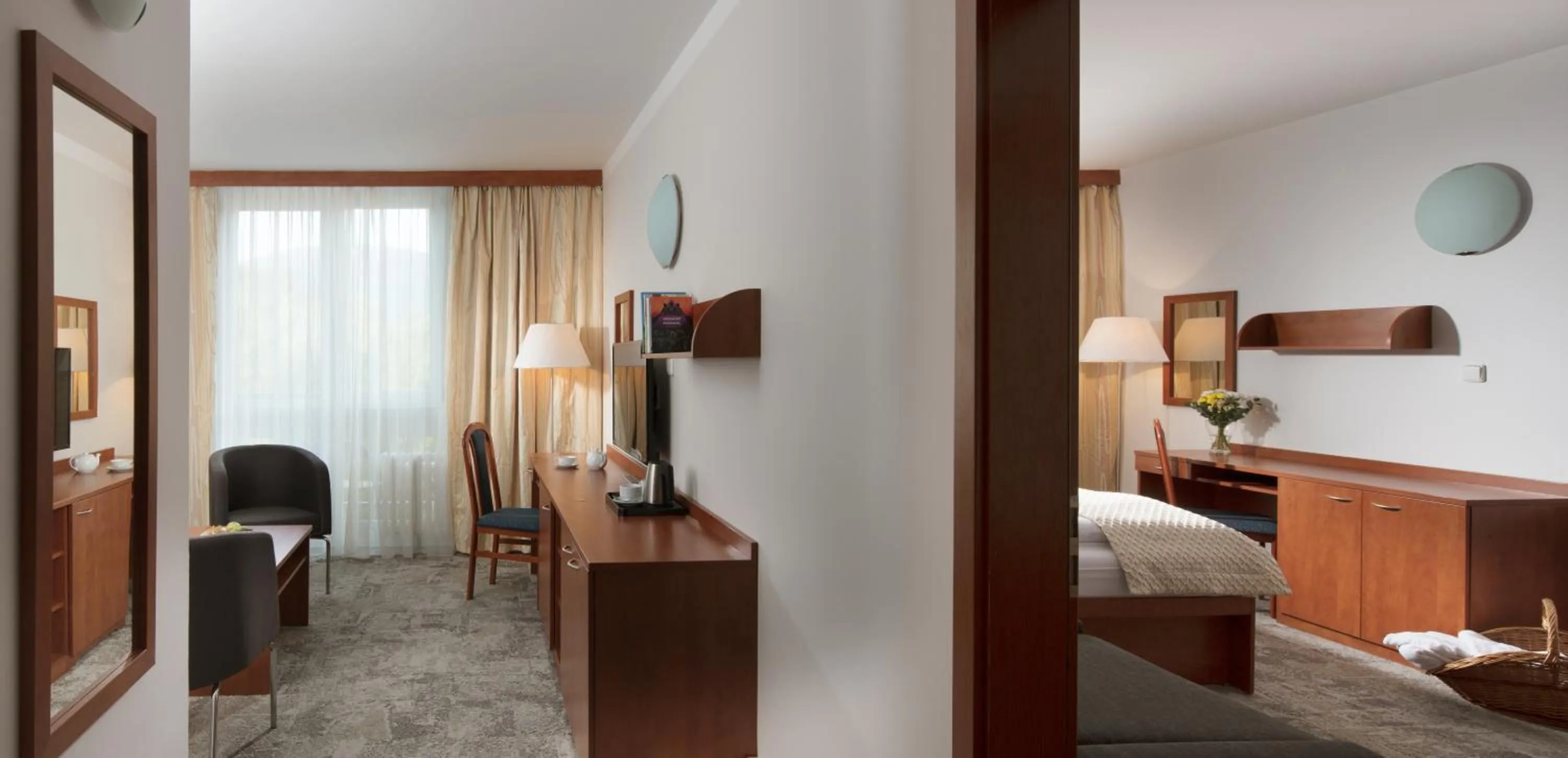 Photo of the whole room, Bed in Pinia Hotel & Resort