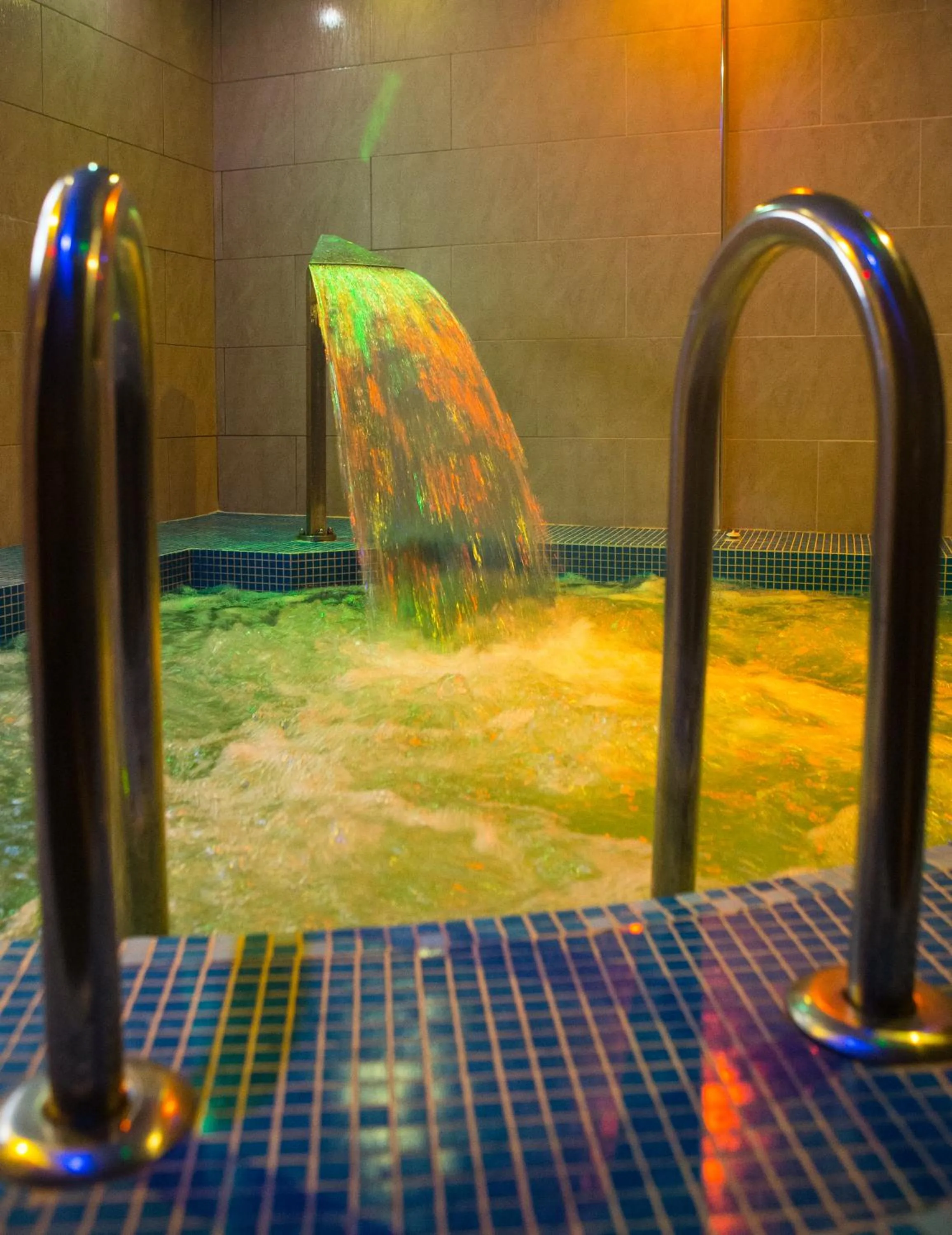 Hot Tub in Hotel Edem