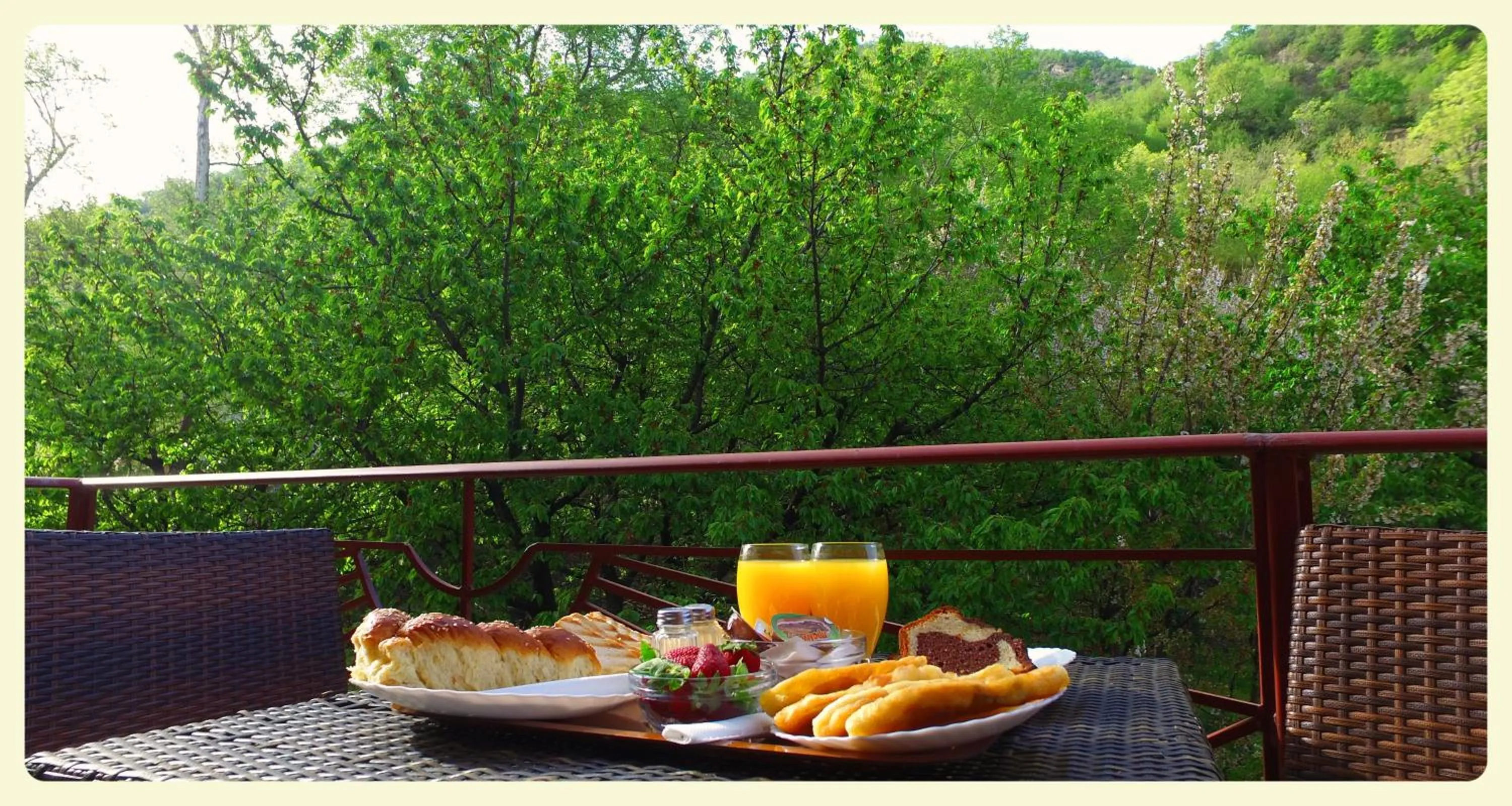 Mountain view in Hotel Edem