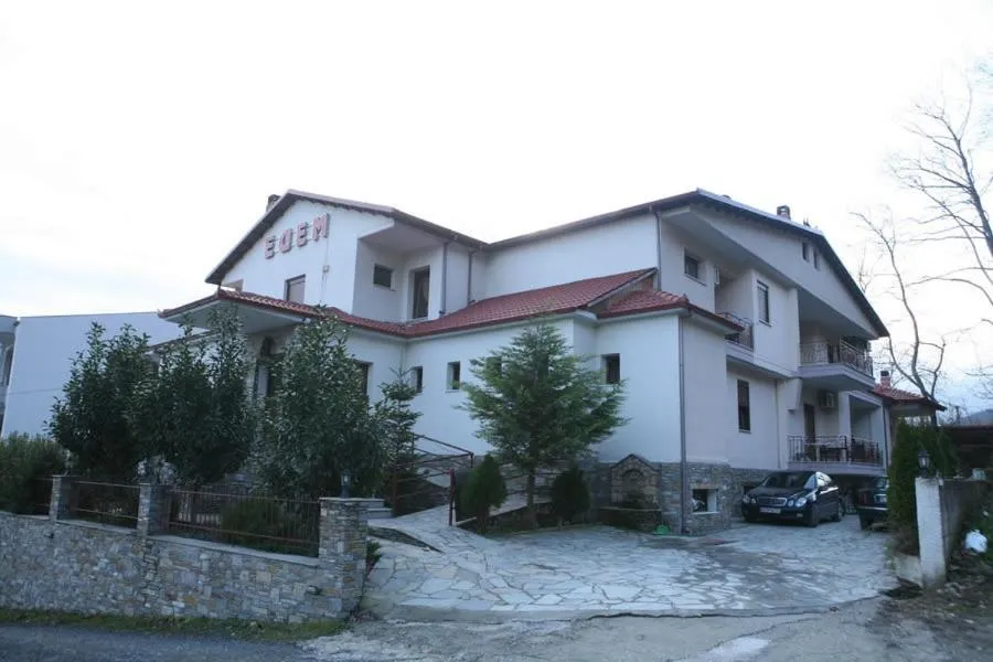 Facade/entrance in Hotel Edem