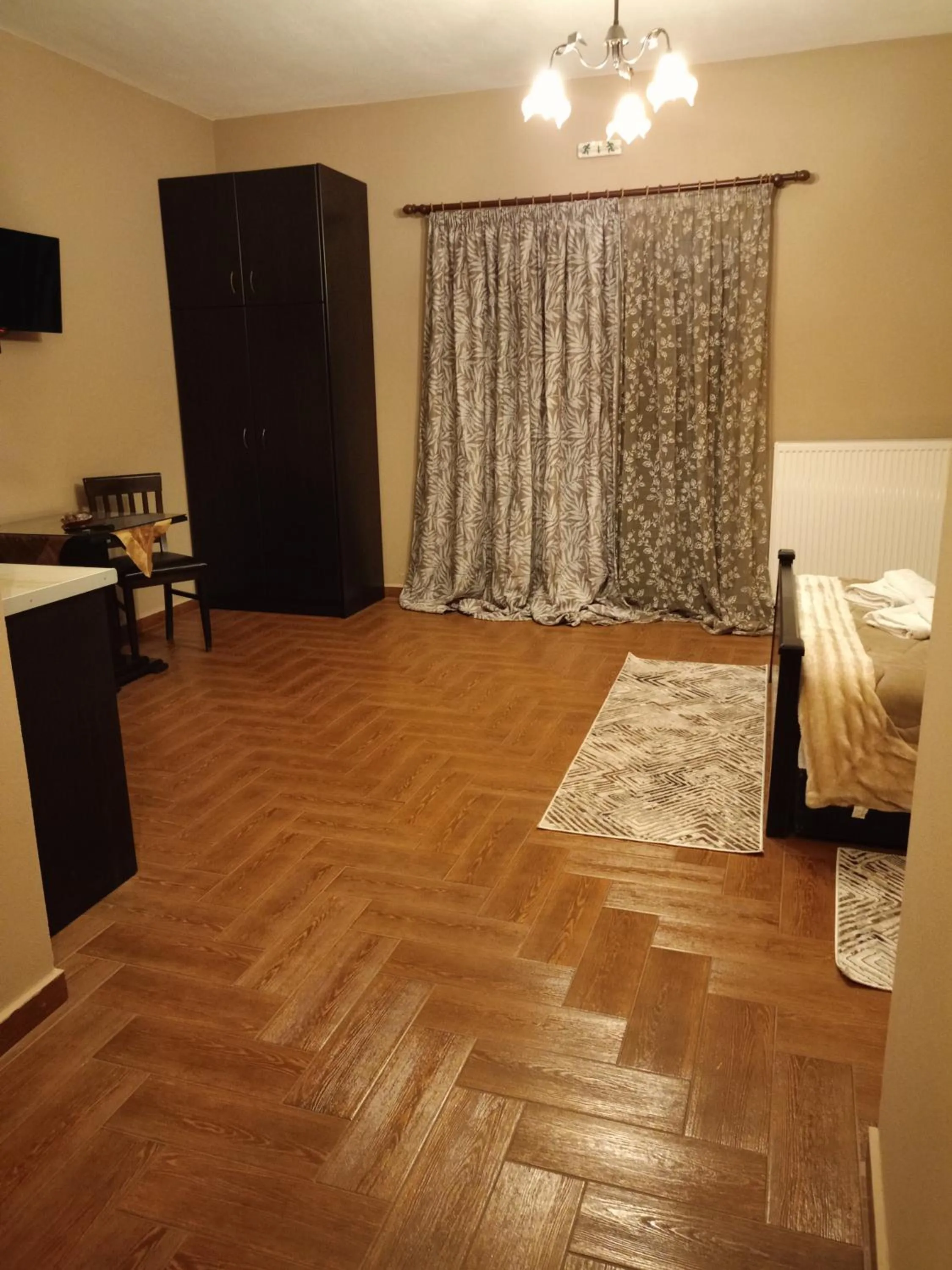 Photo of the whole room, Bed in Hotel Edem