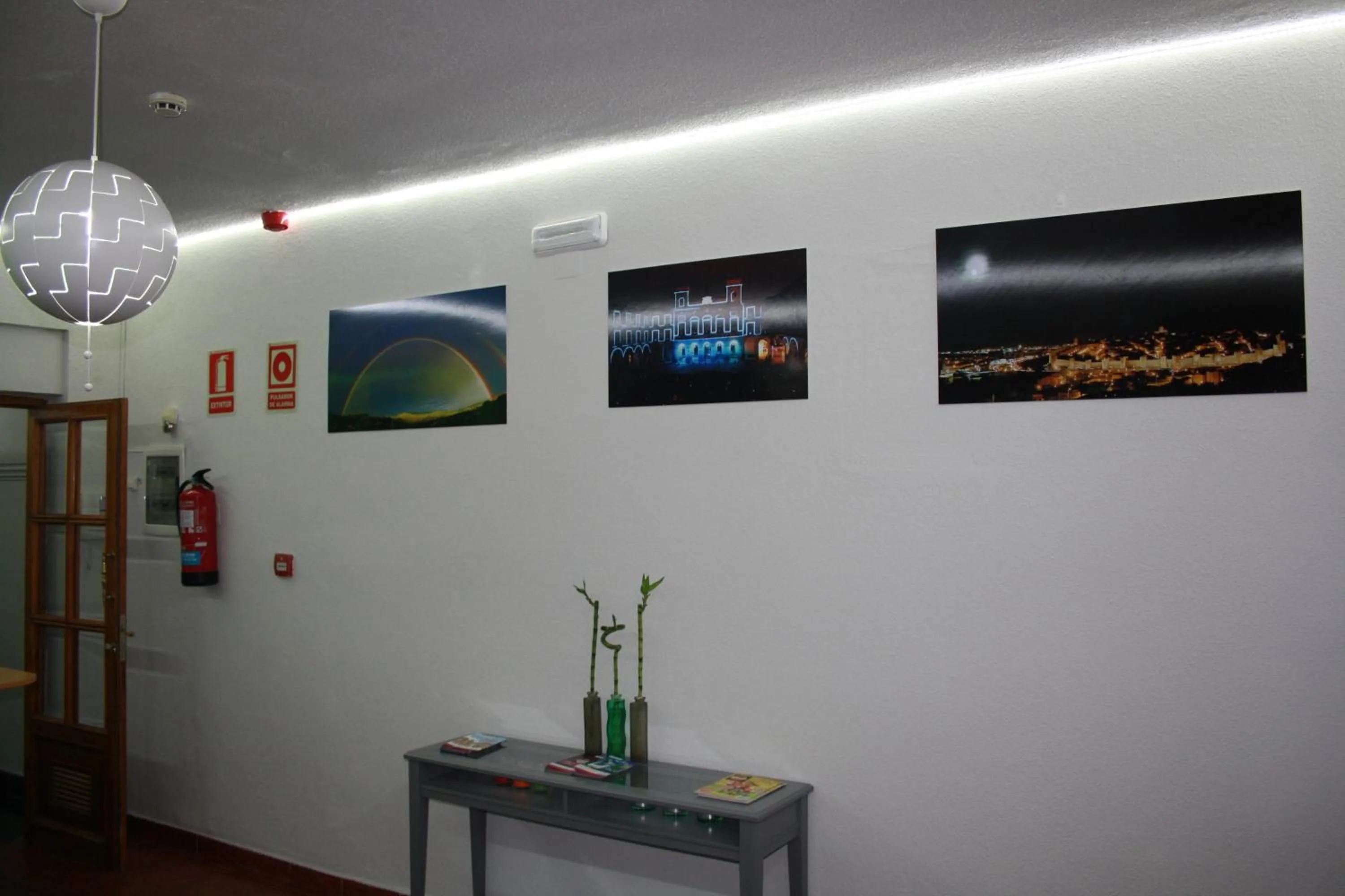 Decorative detail in Hostal La Estación