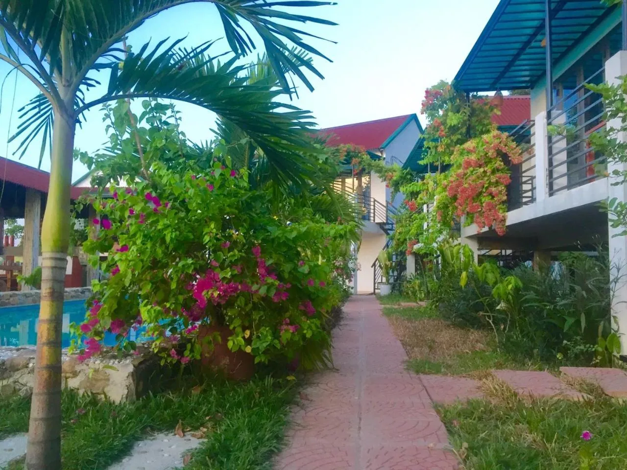 Spring in Palafita Bungalow