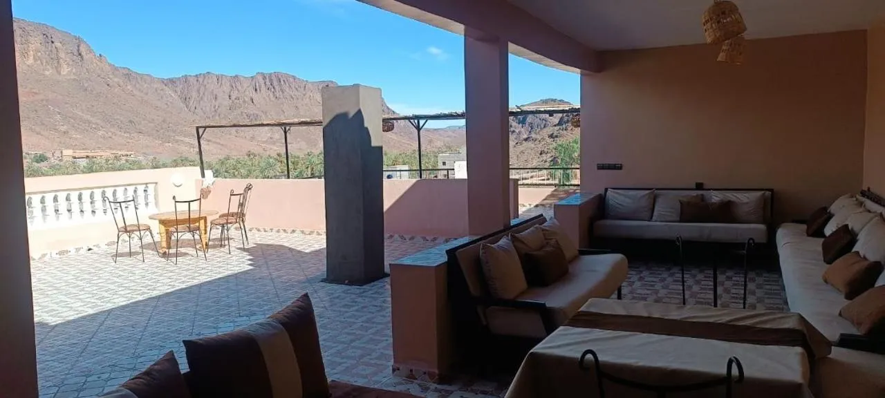 Auberge Restaurant TISSILI " Oasis de Fint"