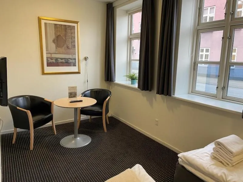 Dining area, Bed in Hotel Aarhus City Apartments