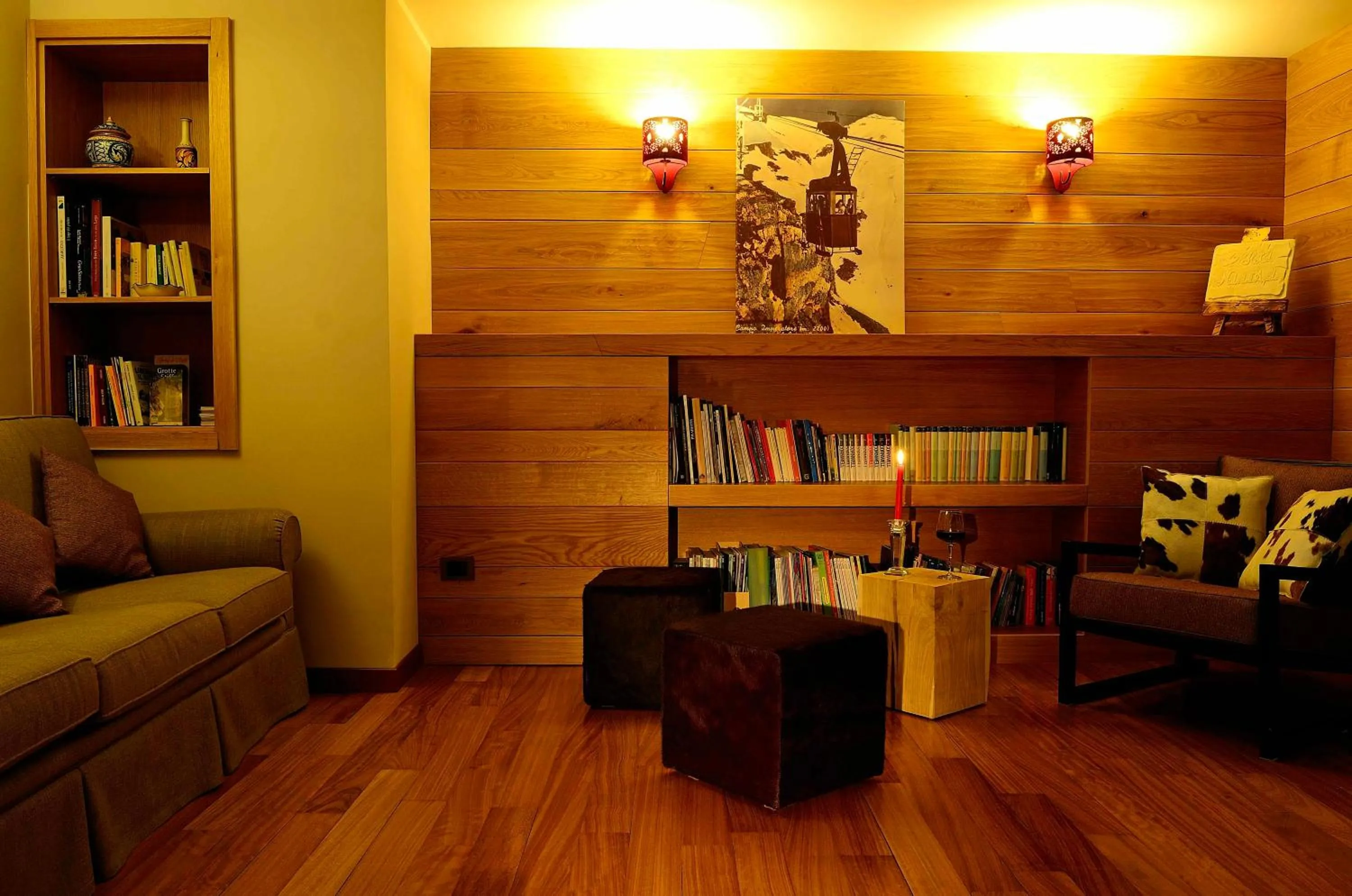 Lounge or bar in Hotel Nido dell'Aquila