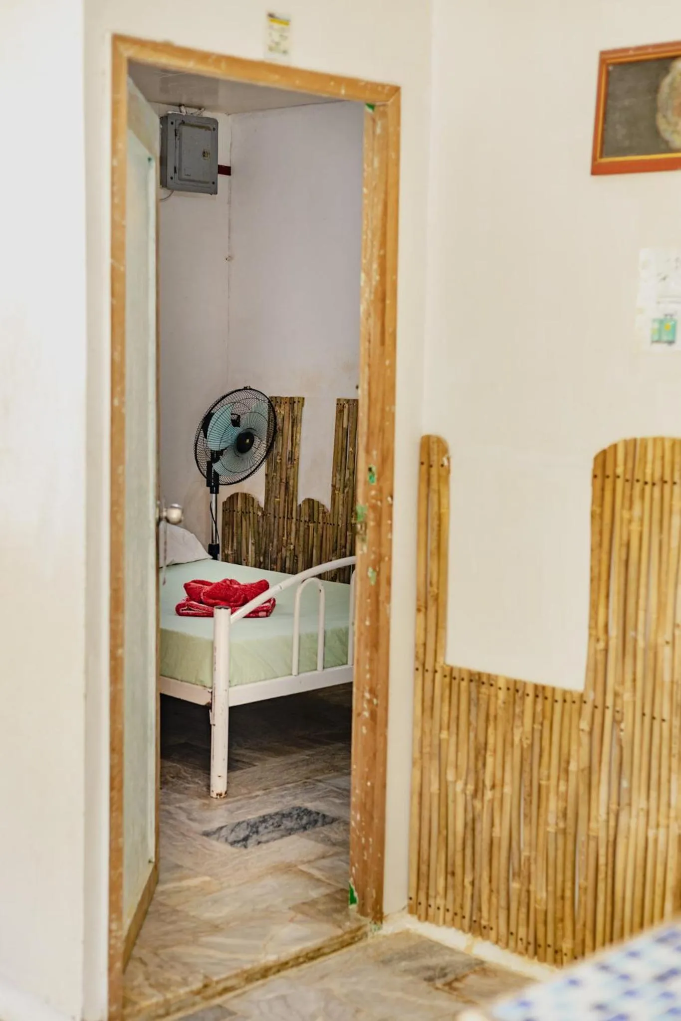 Puerto Galera Hostel