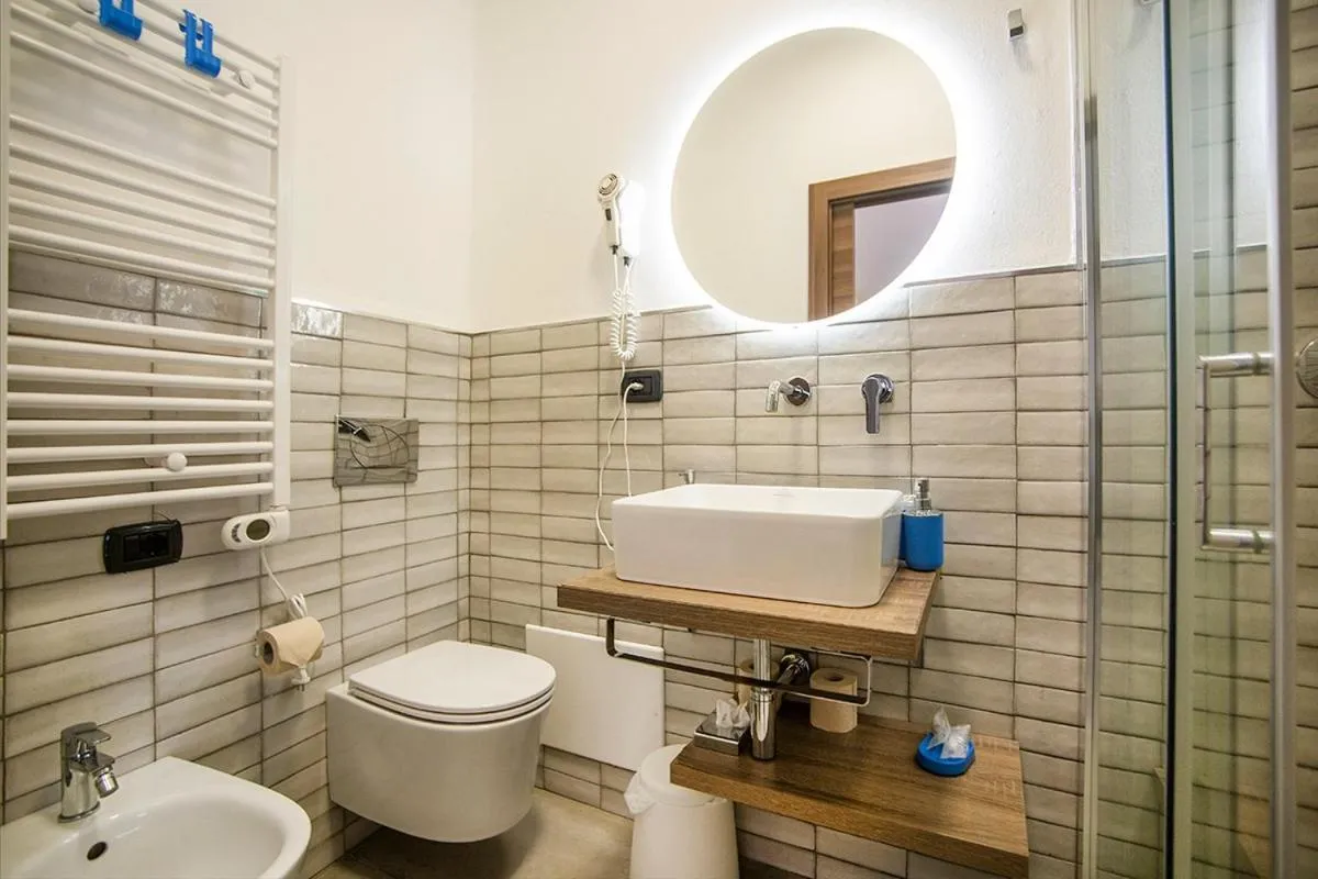Bathroom in L'Antico Borgo Elena Noli