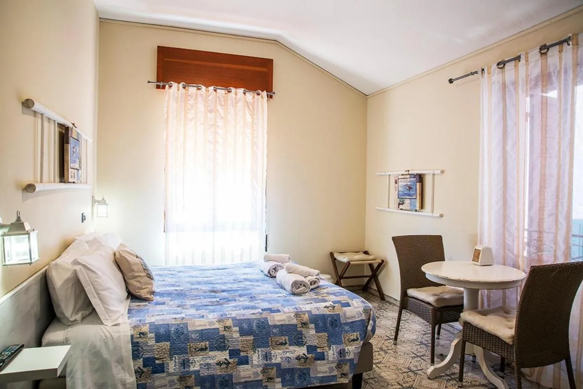 Bedroom, Bed in L'Antico Borgo Elena Noli