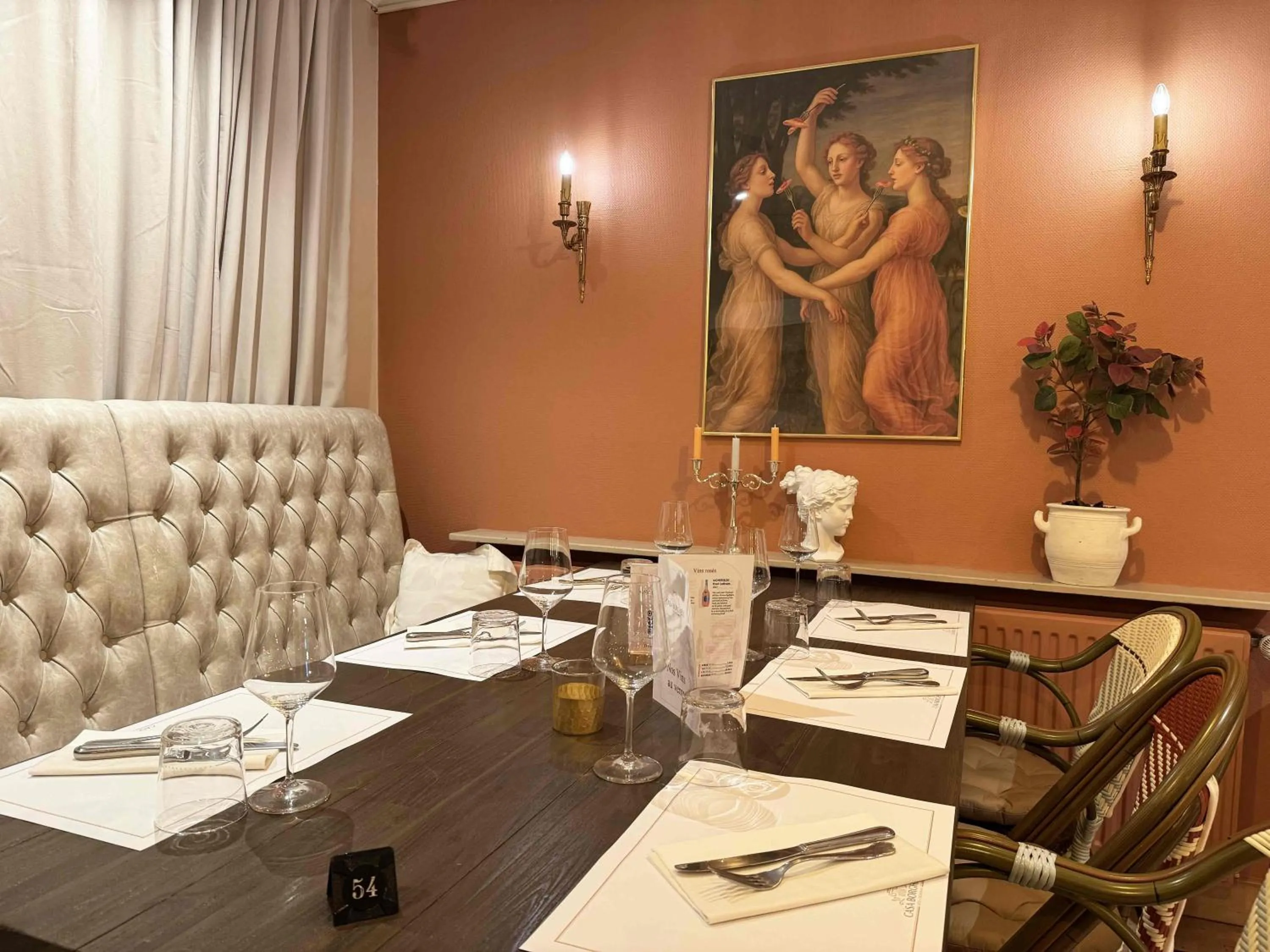 Restaurant/places to eat in Hotel Casa Borghese