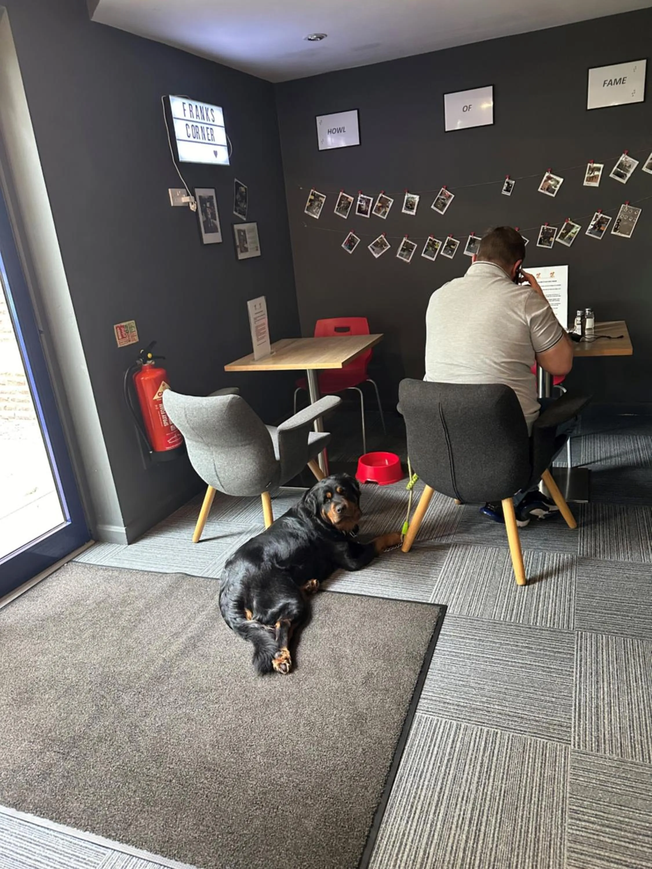 Seating area in ibis Lincoln