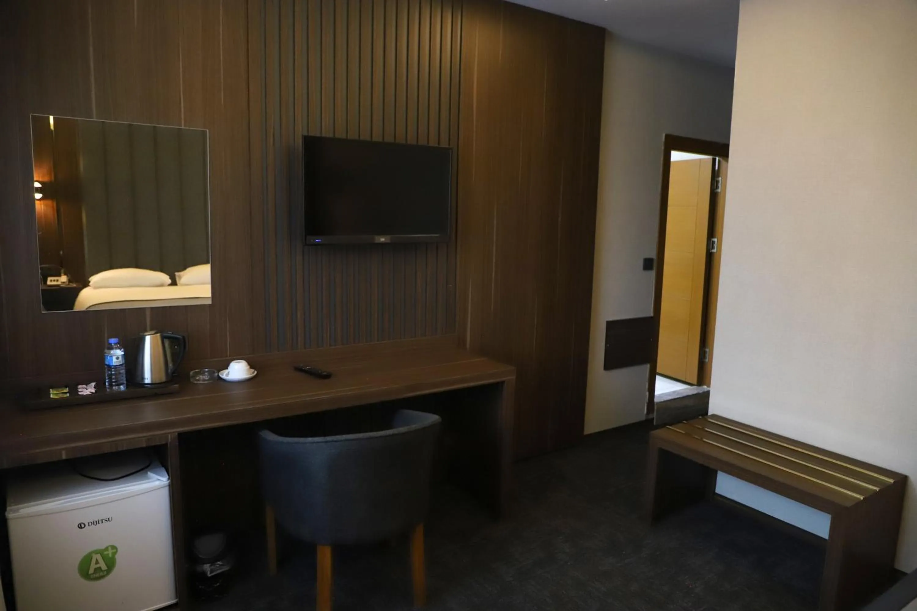 Photo of the whole room in Cenas Otel - Cengiz ASLAN