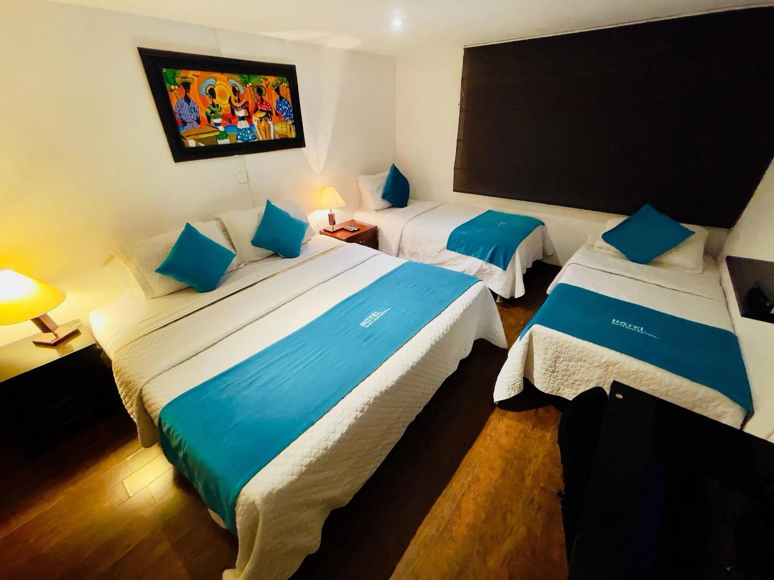 Bedroom, Bed in Hotel Santa Cruz Bogotá