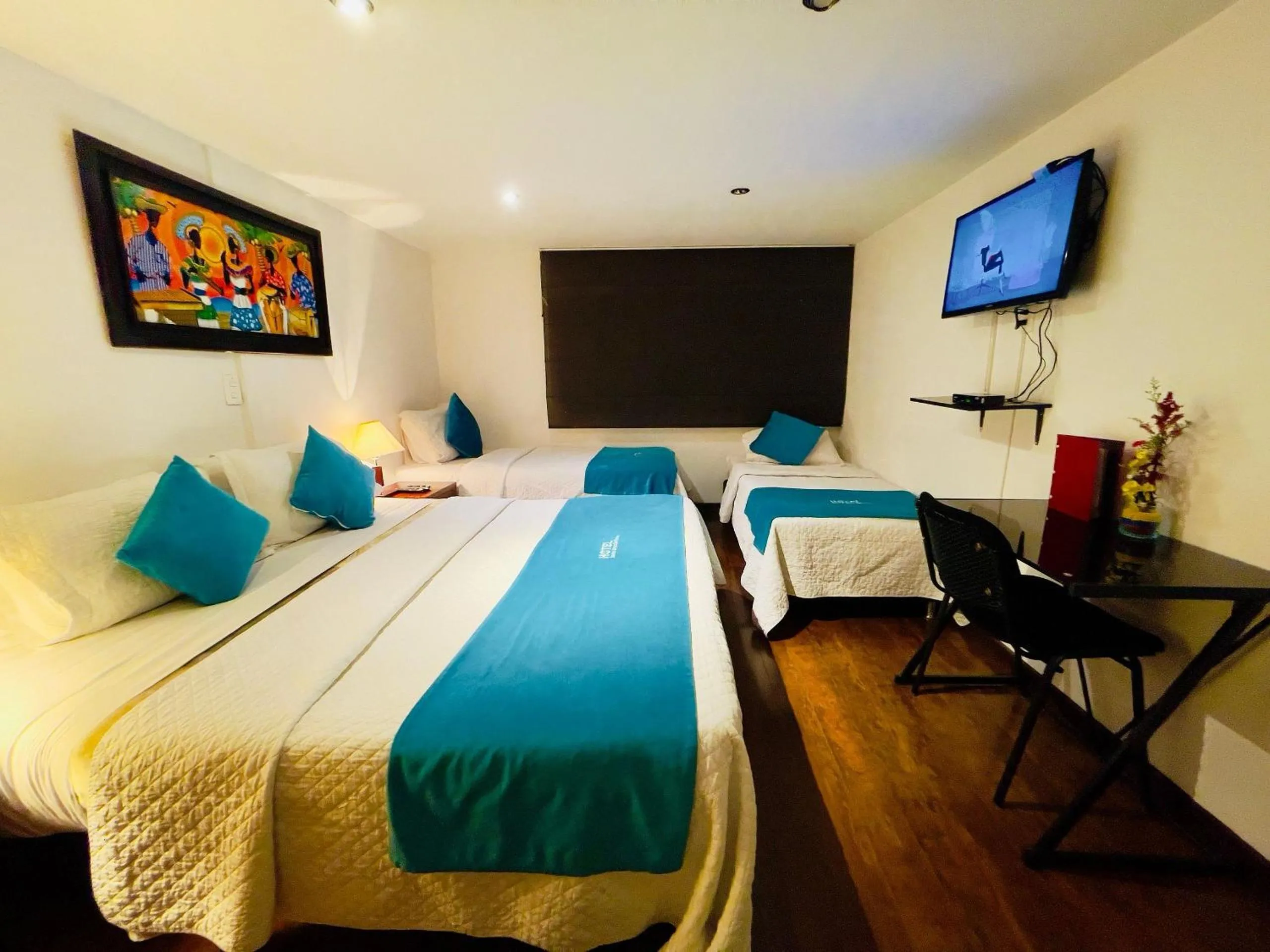 Bedroom, Bed in Hotel Santa Cruz Bogotá