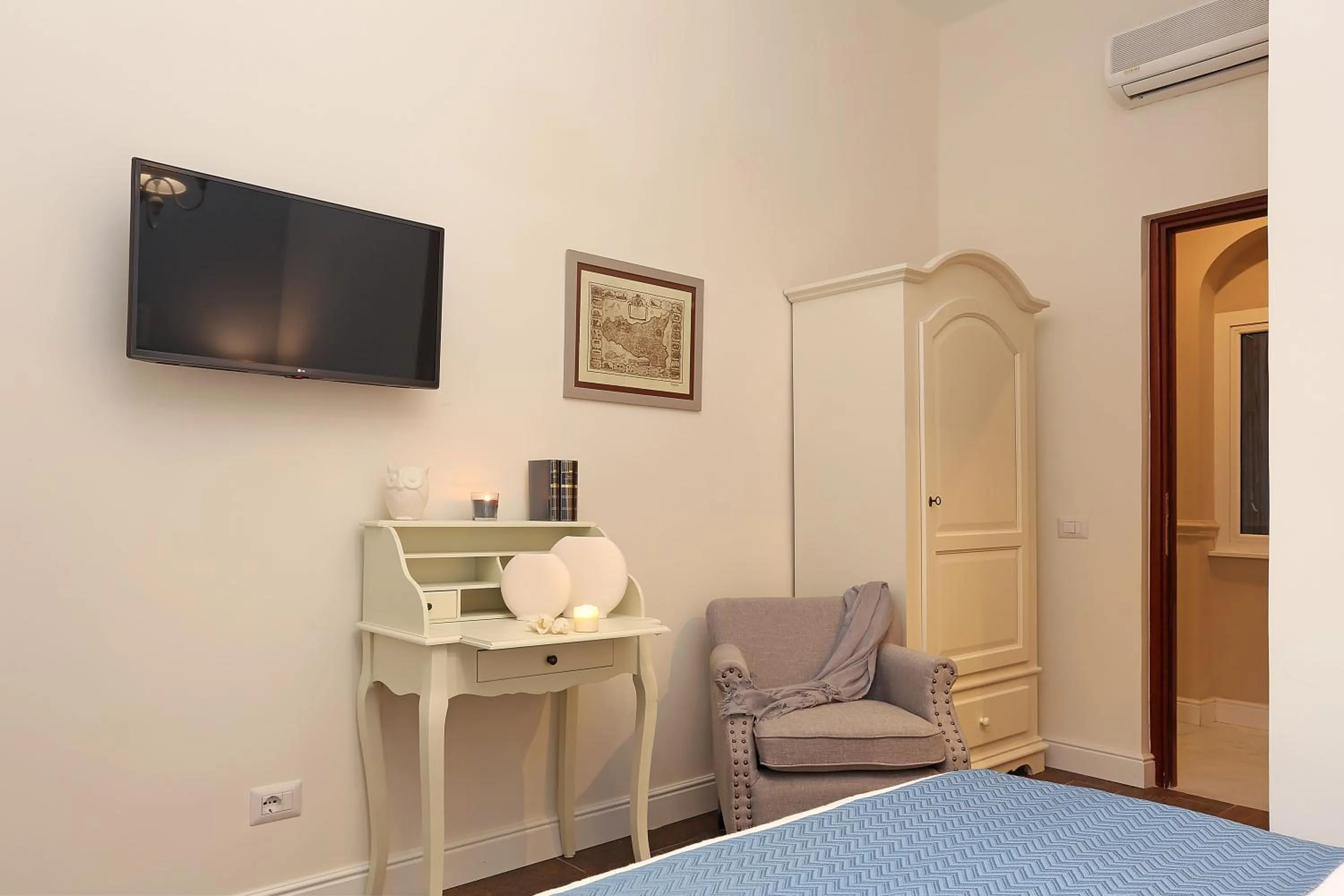 Bedroom, Bed in Daplace - Arena House