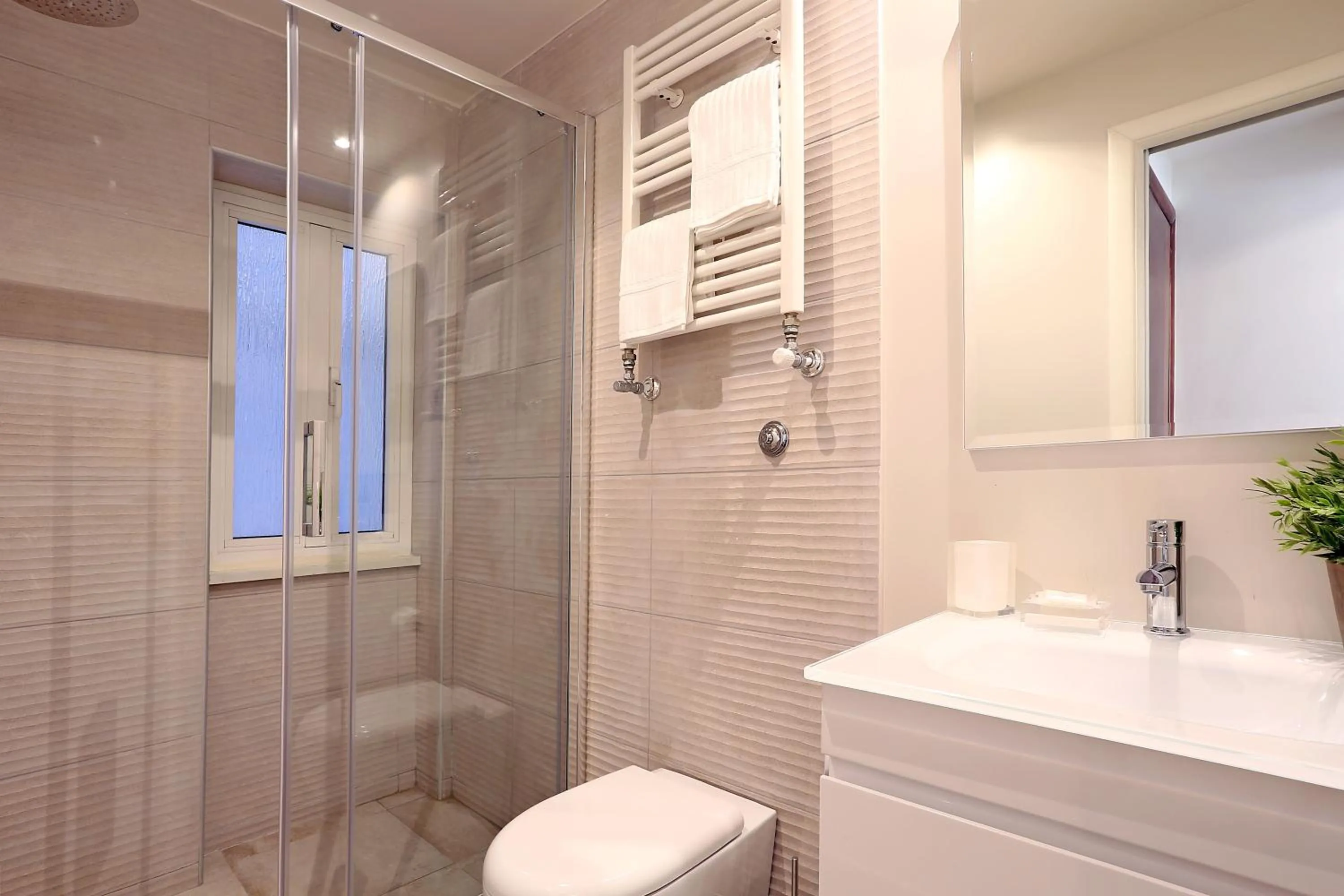 Bathroom in Daplace - Arena House