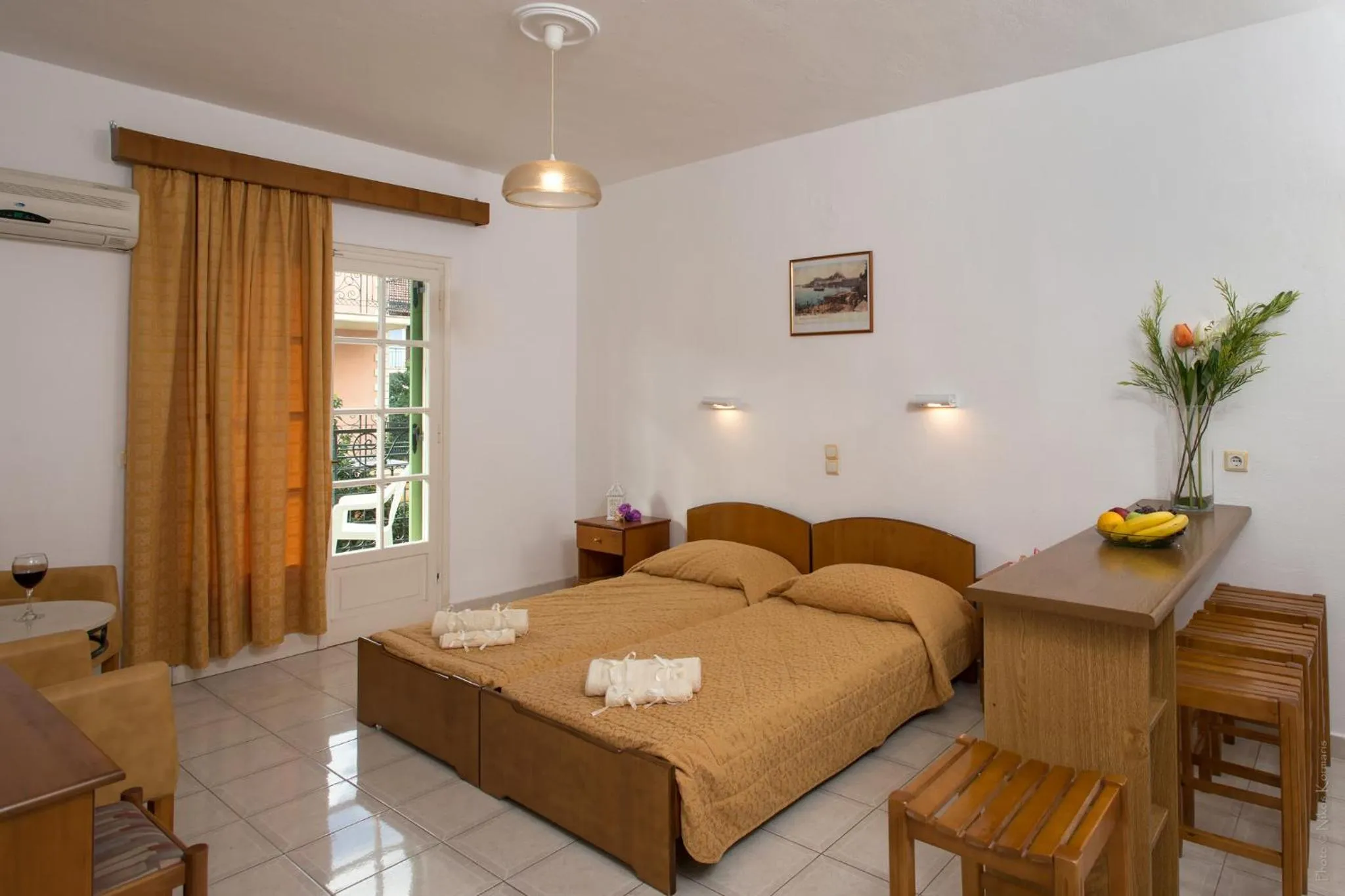 Bedroom, Bed in Philippos Hotel