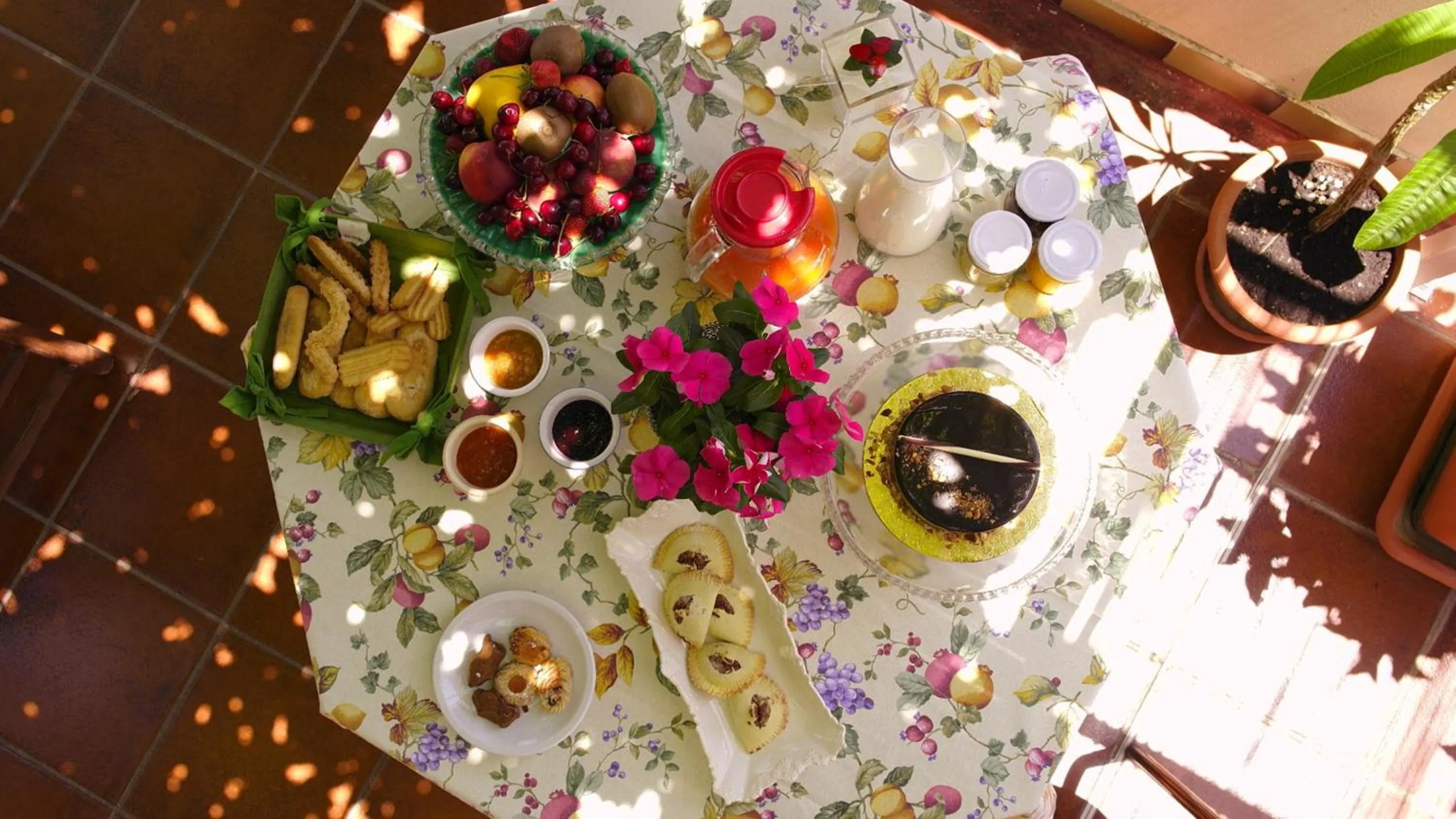 Breakfast in Giogaia