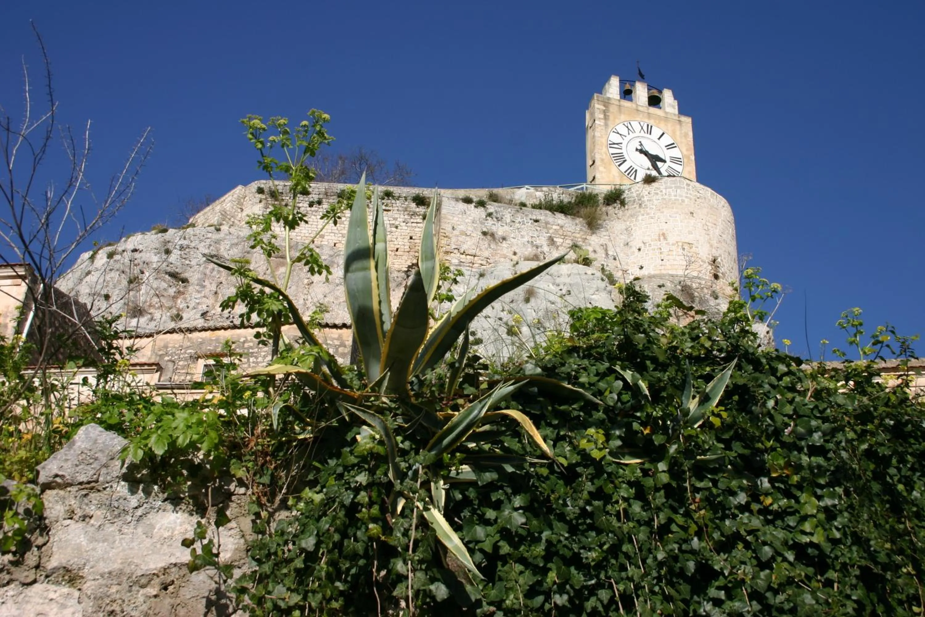 Nearby landmark in Giogaia