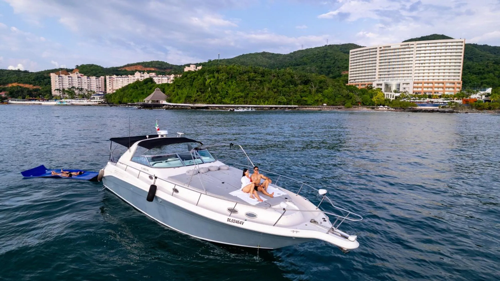Beach in Azul Ixtapa Grand All Inclusive Suites - Spa & Convention Center