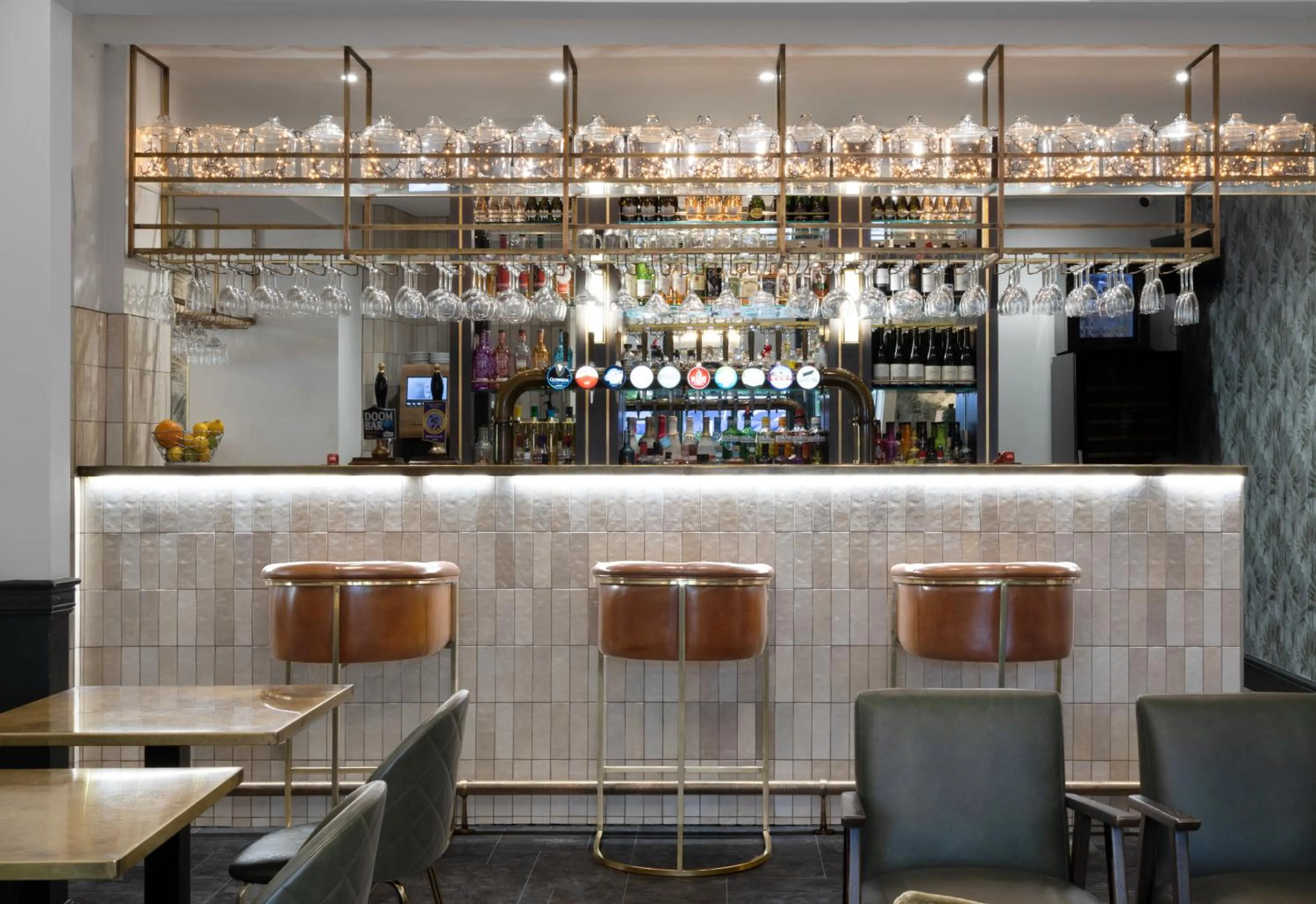 Restaurant/places to eat in Gwydyr Hotel