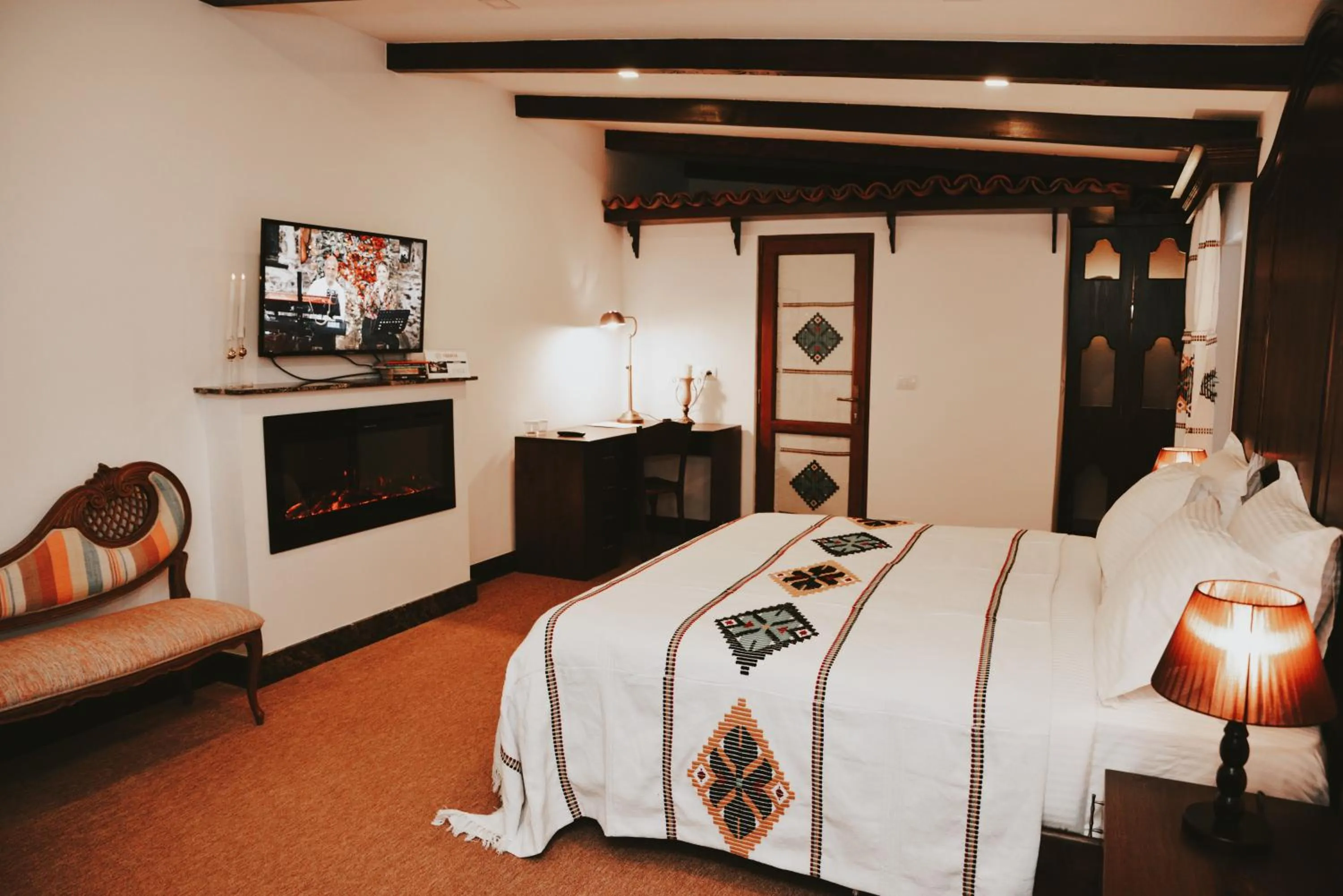 Bed in Hotel Tradita