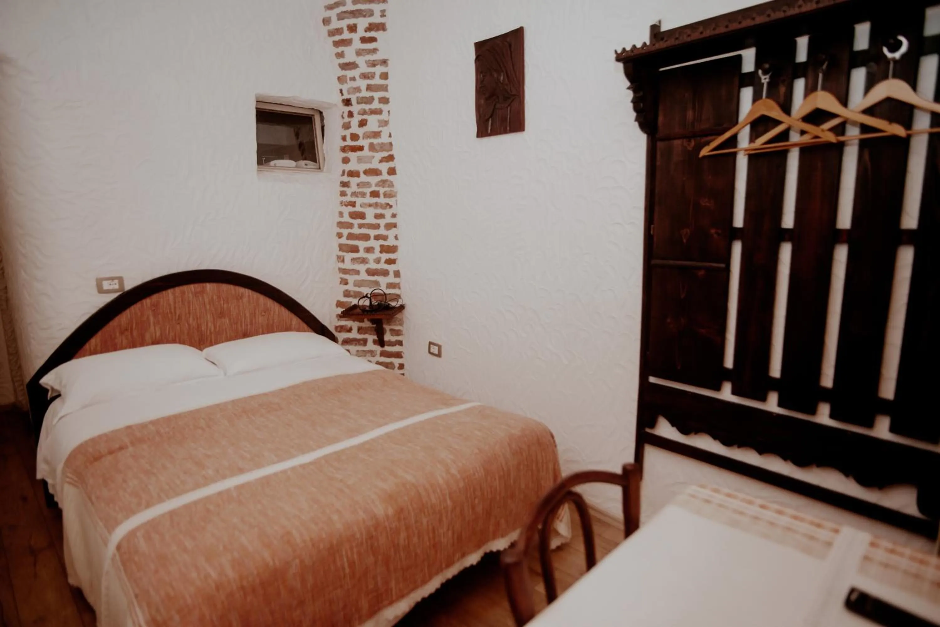 View (from property/room), Bed in Hotel Tradita