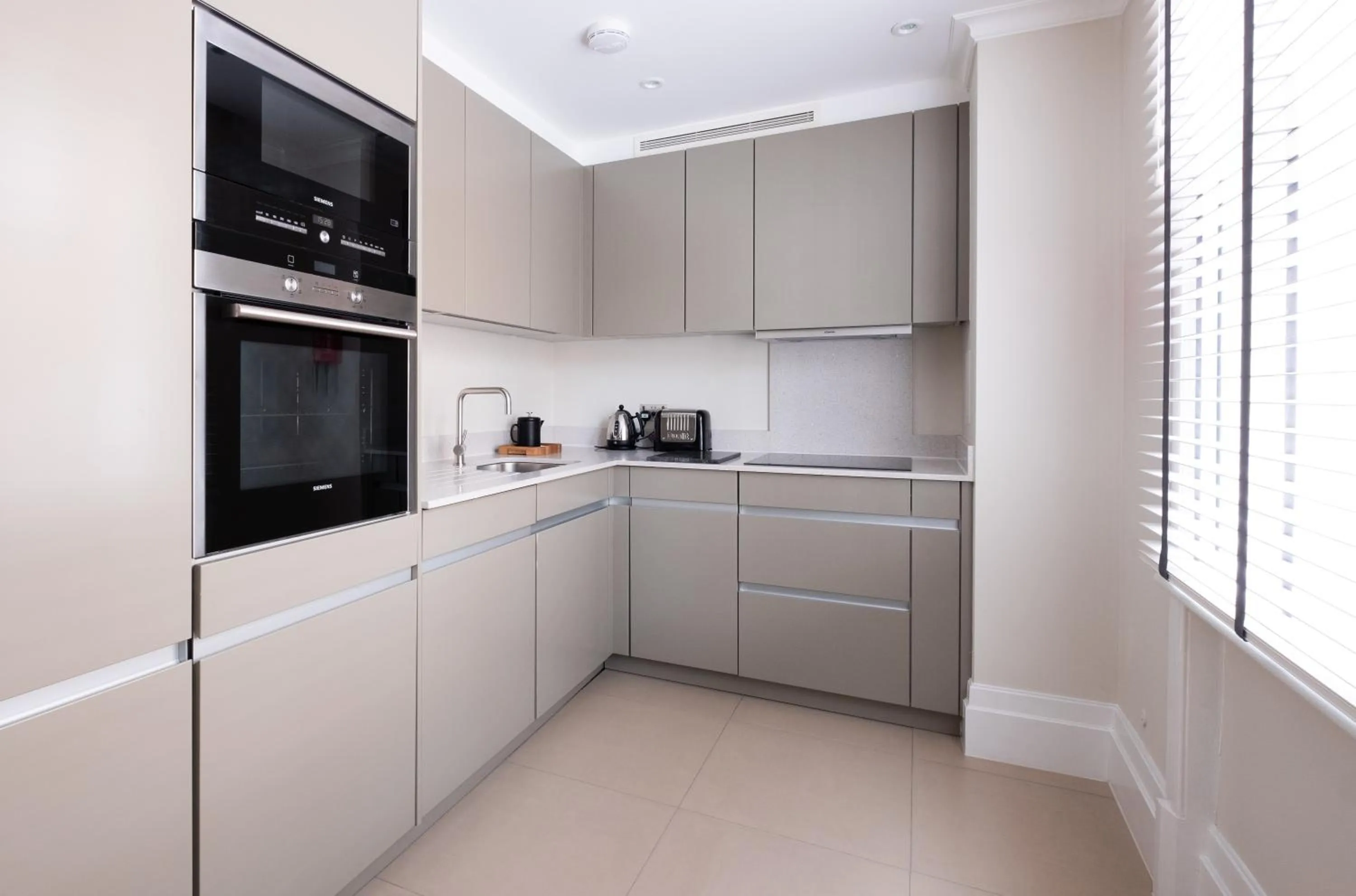 Kitchen or kitchenette in Native Mayfair