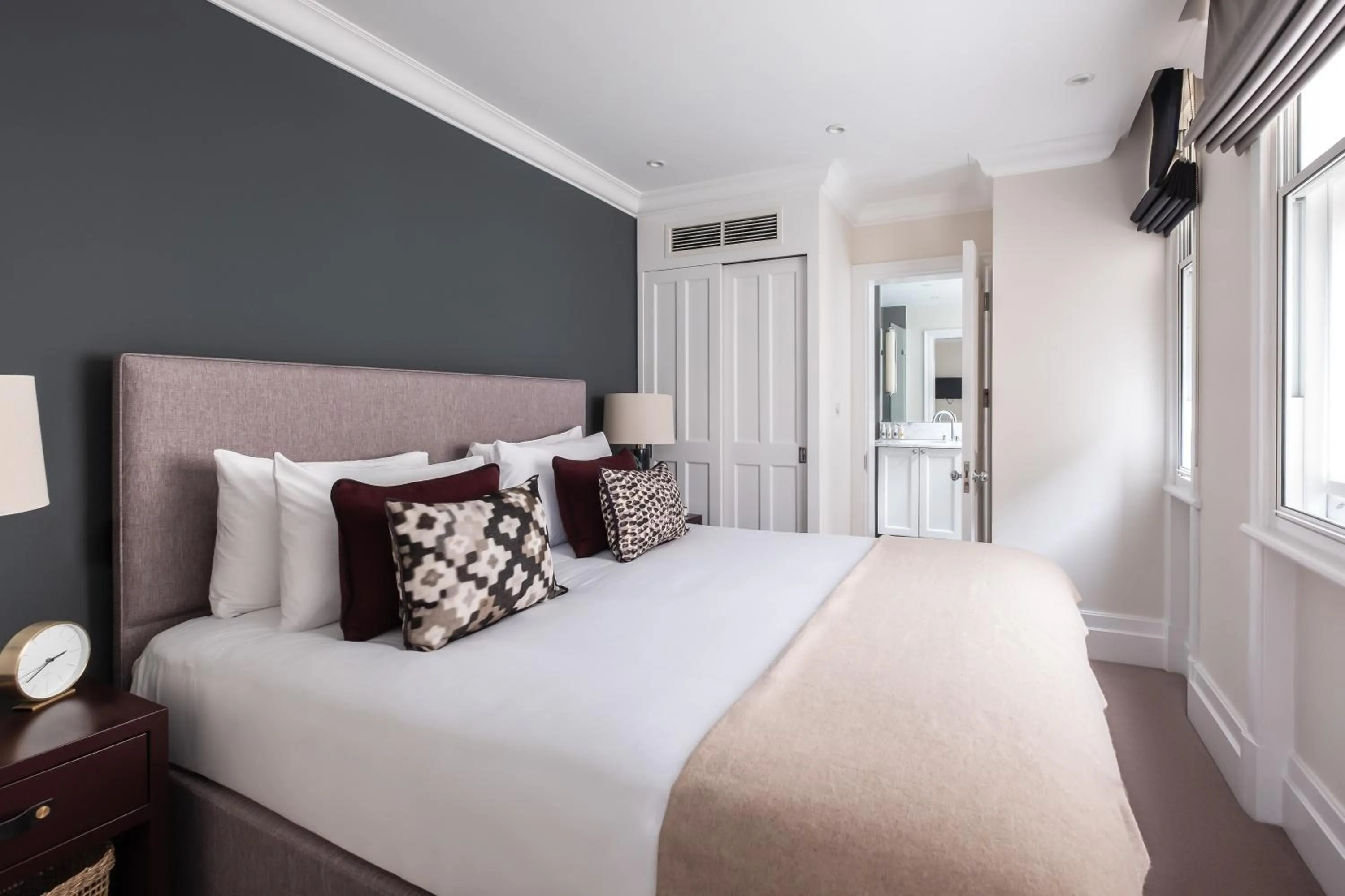 Bedroom, Bed in Native Mayfair
