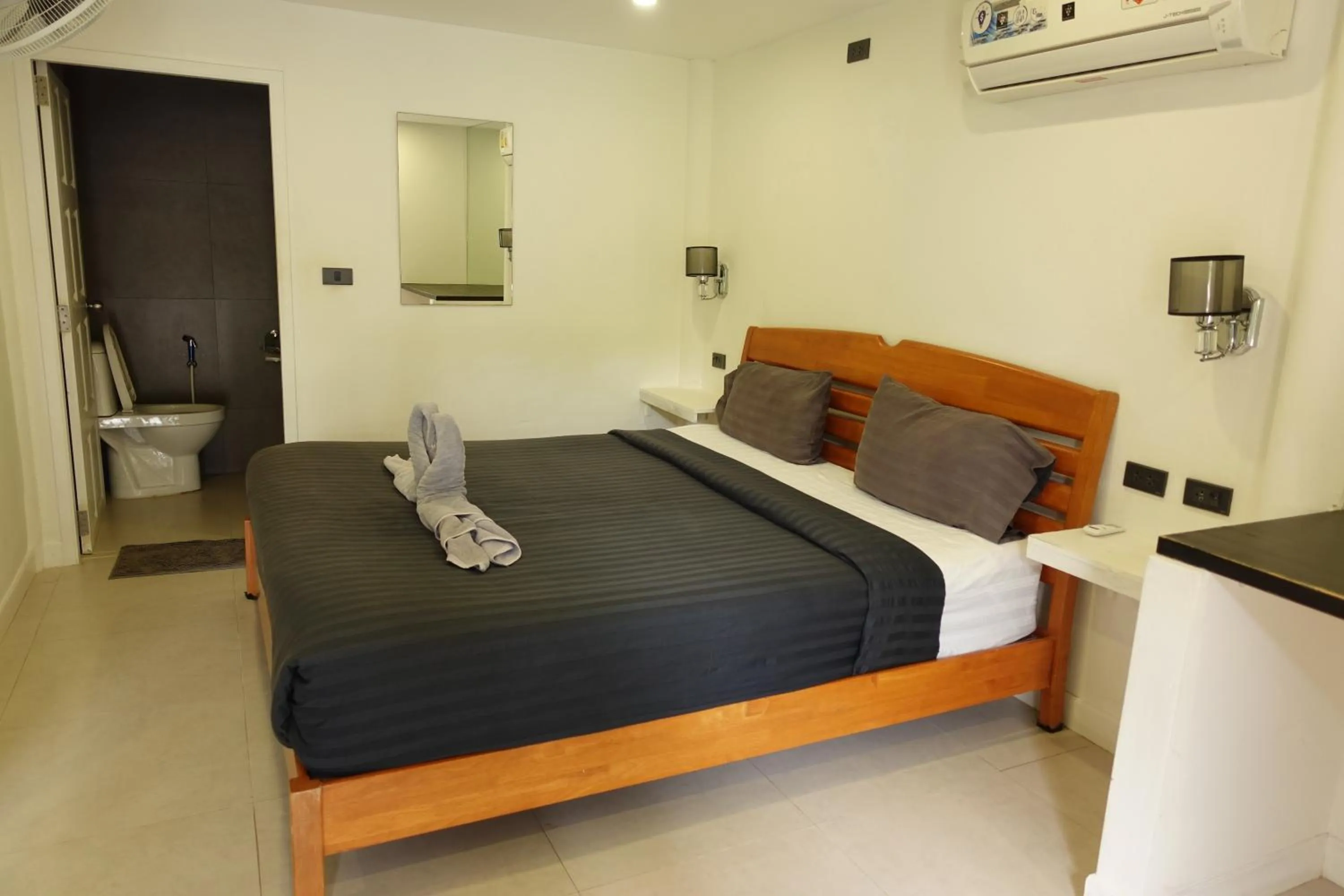 Bed in Aussieland Bungalows