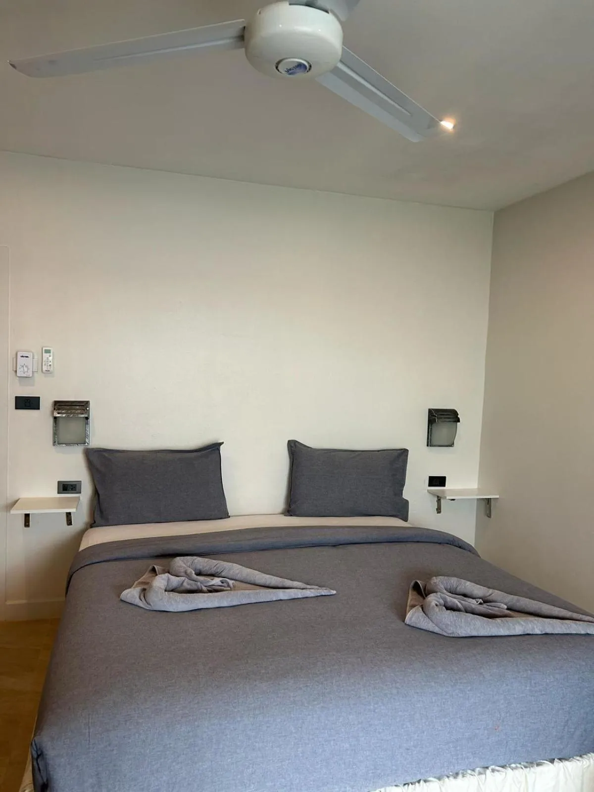 Bed in Aussieland Bungalows