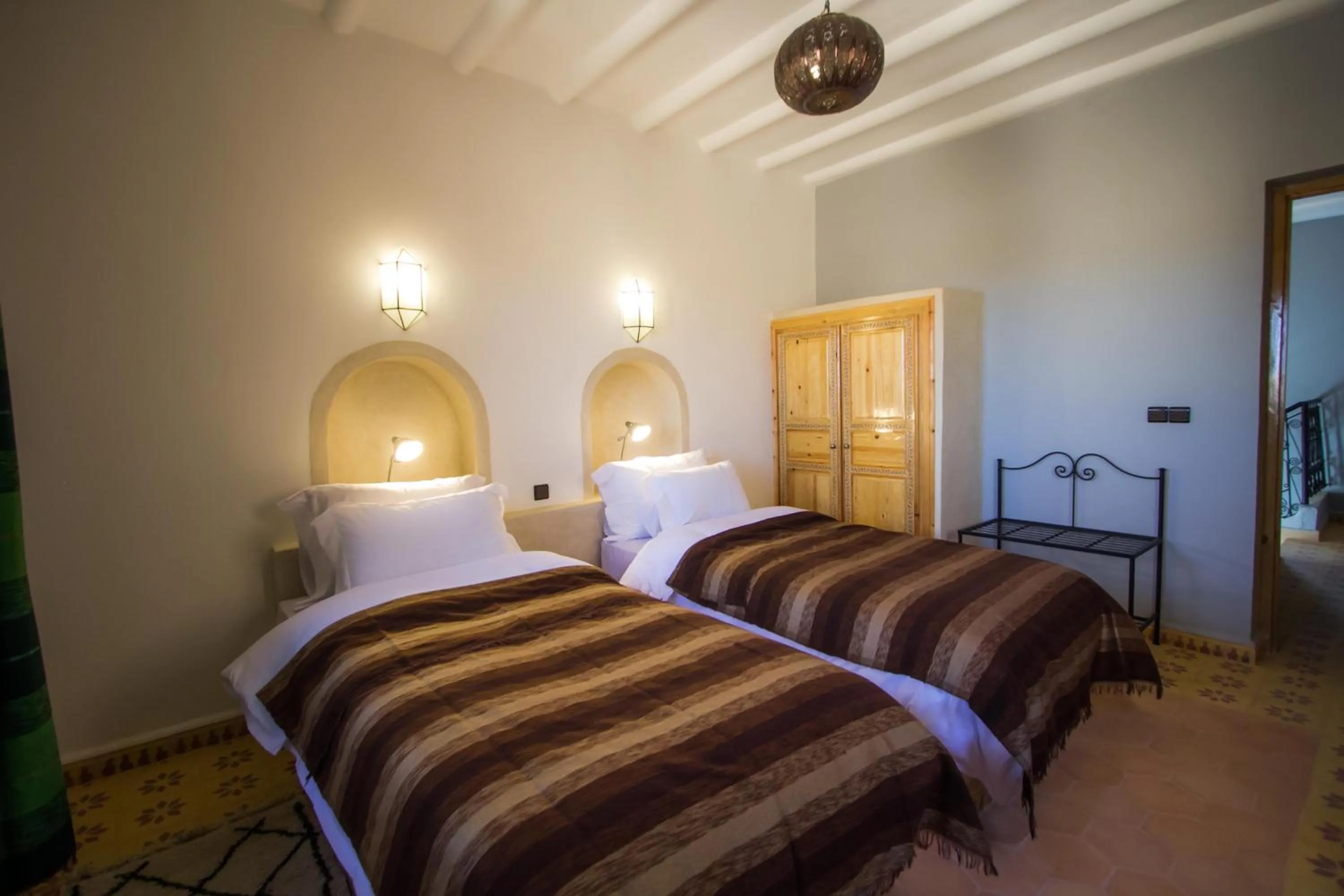 Bed in Hassilabiad Appart Hotel