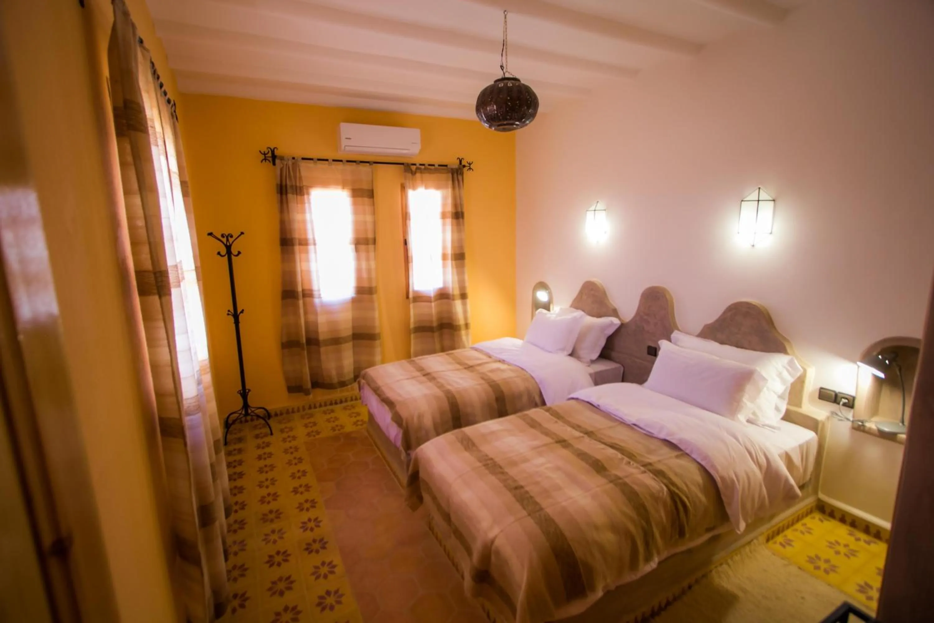 Bed in Hassilabiad Appart Hotel