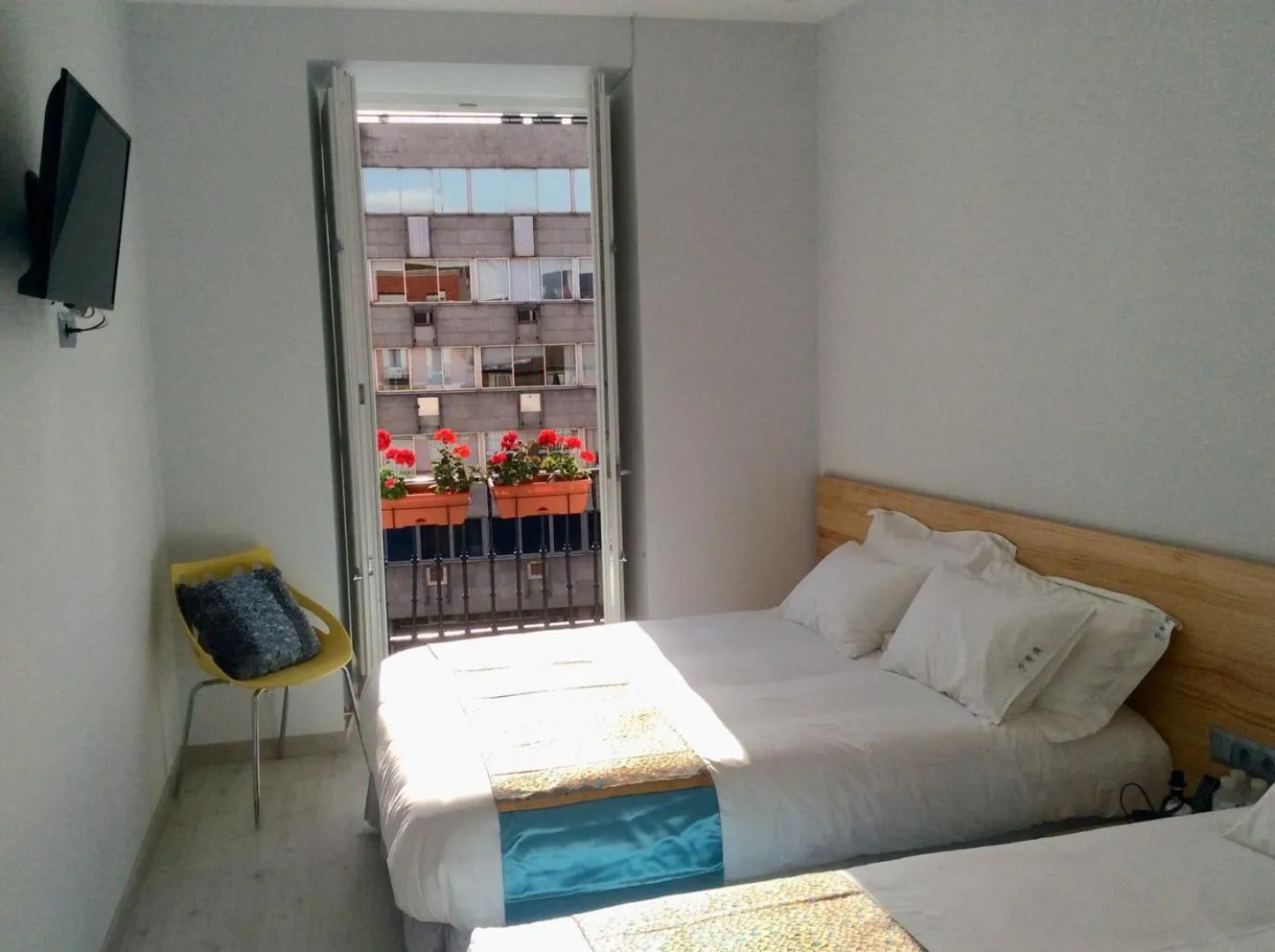 Bed in Hostal Palacio Luna