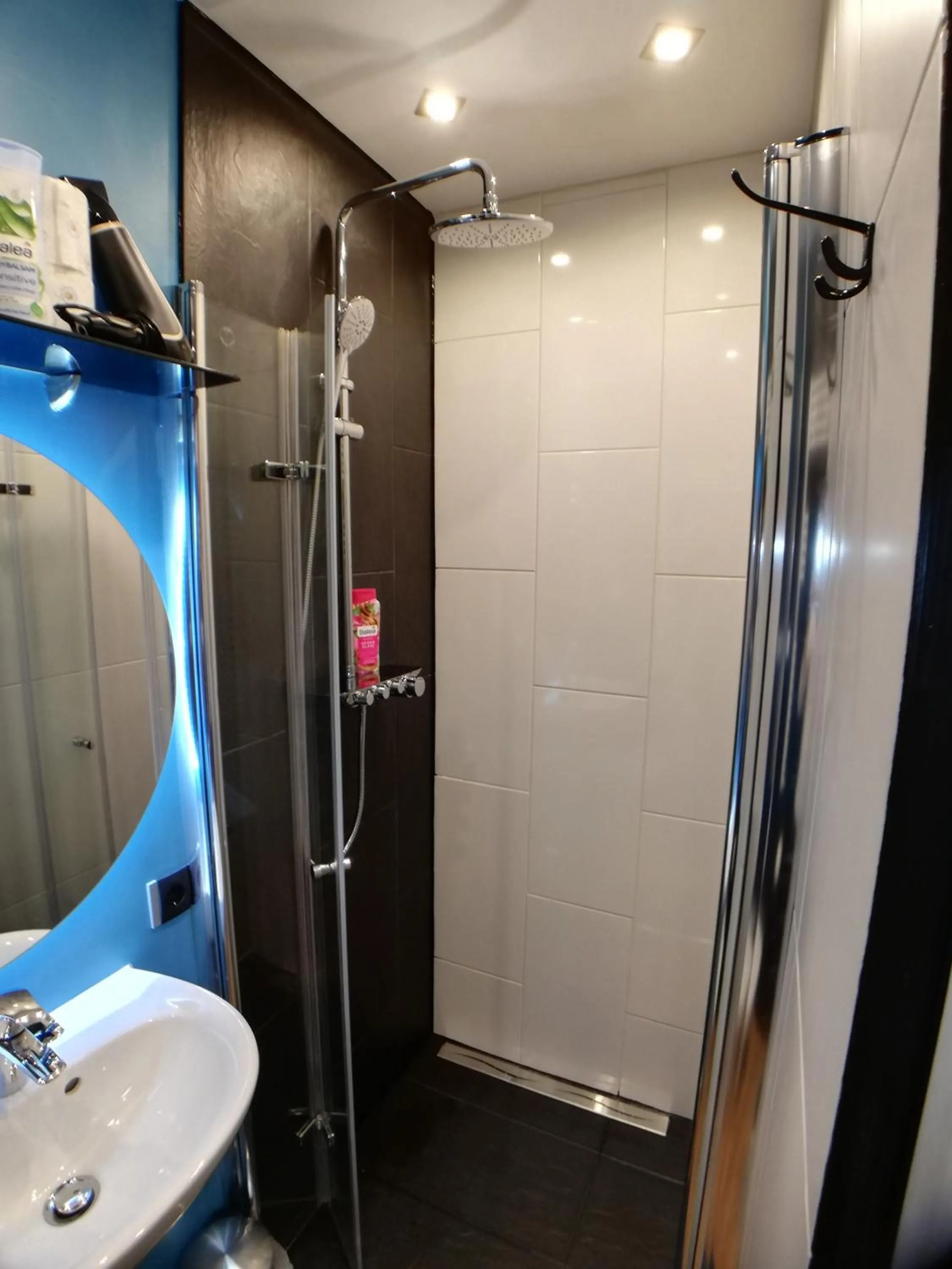 Shower in Dream & Relax Apartment's Messe