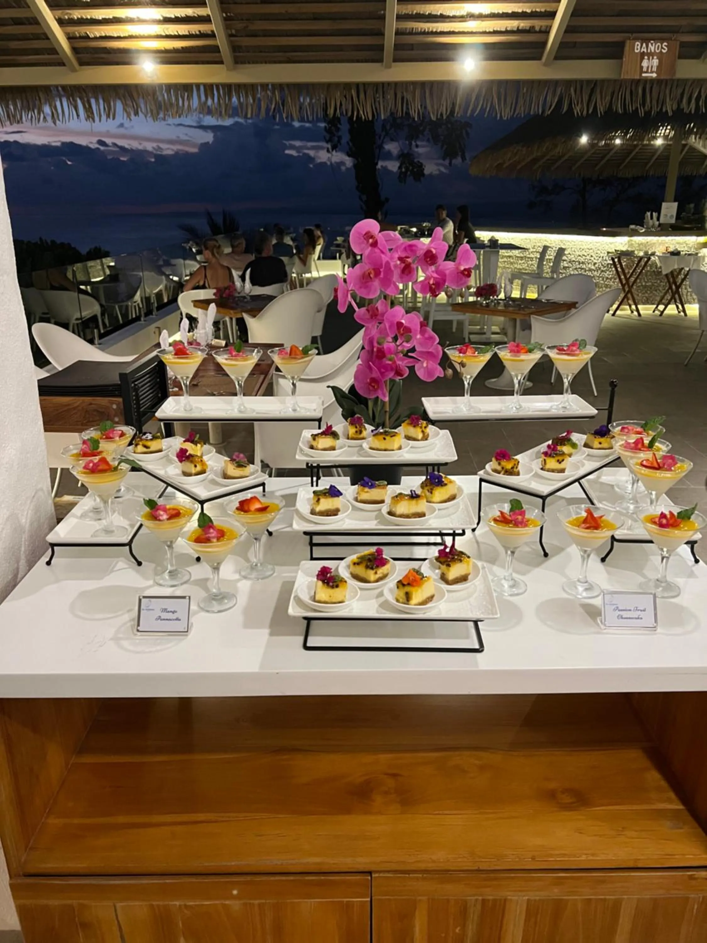 Food and drinks in Hotel La Mariposa