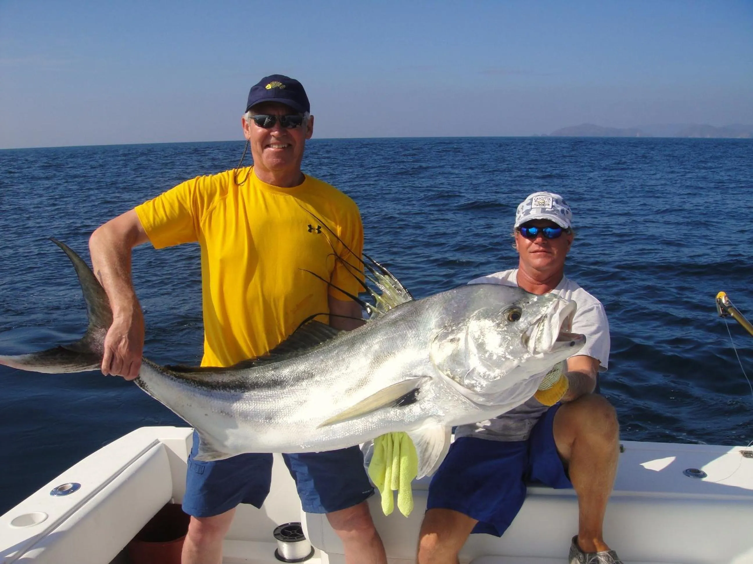 People in Hotel La Mariposa