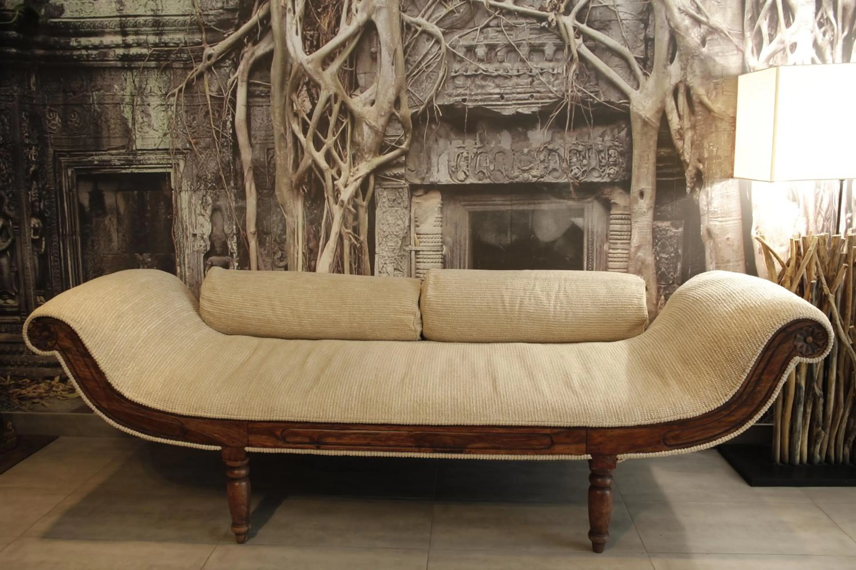 Decorative detail in Sanctuary NYC Retreats